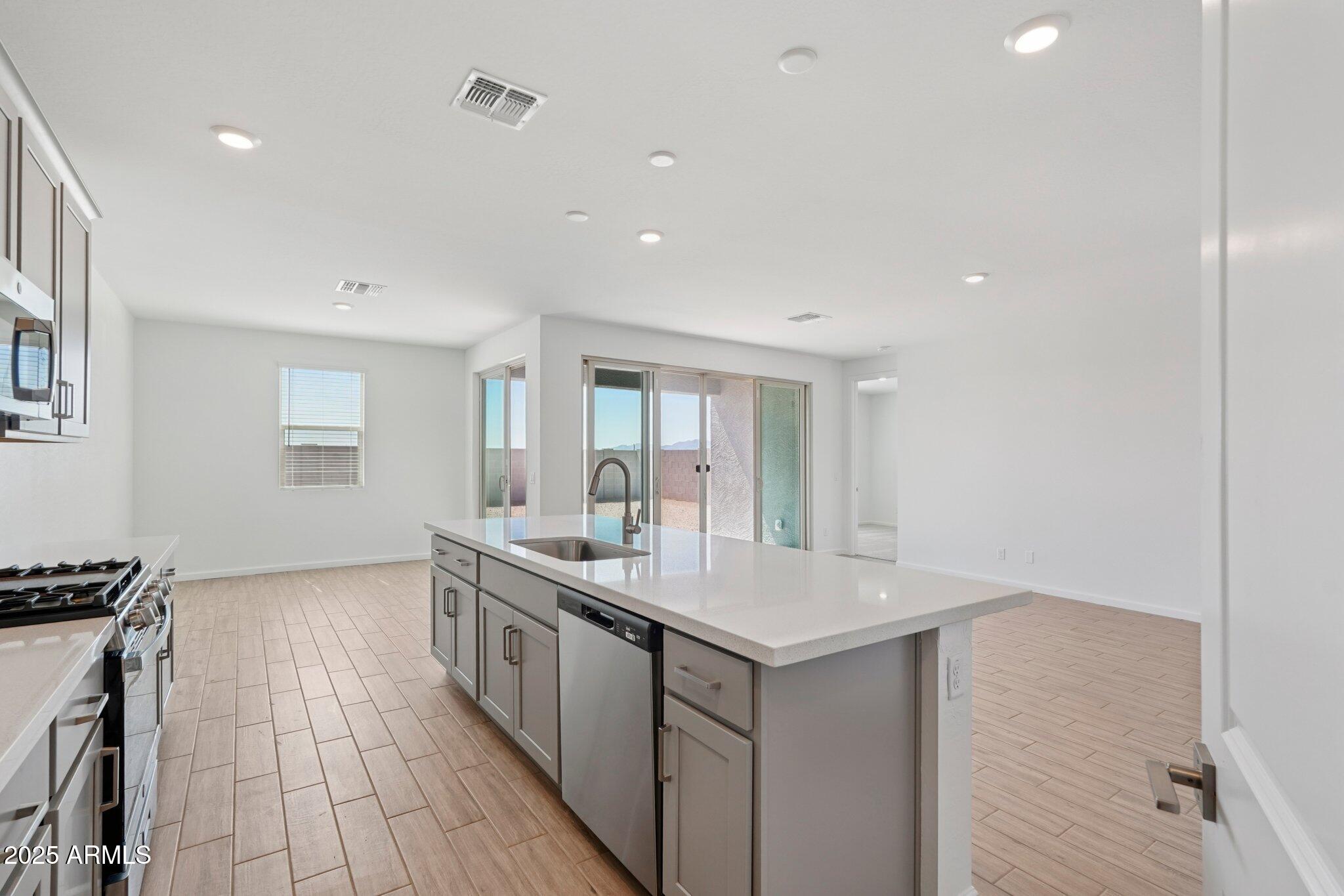 16195 W BAJADA Road