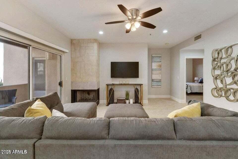11260 N 92nd Street Unit 1049