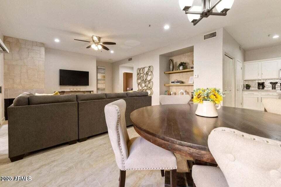 11260 N 92nd Street Unit 1049