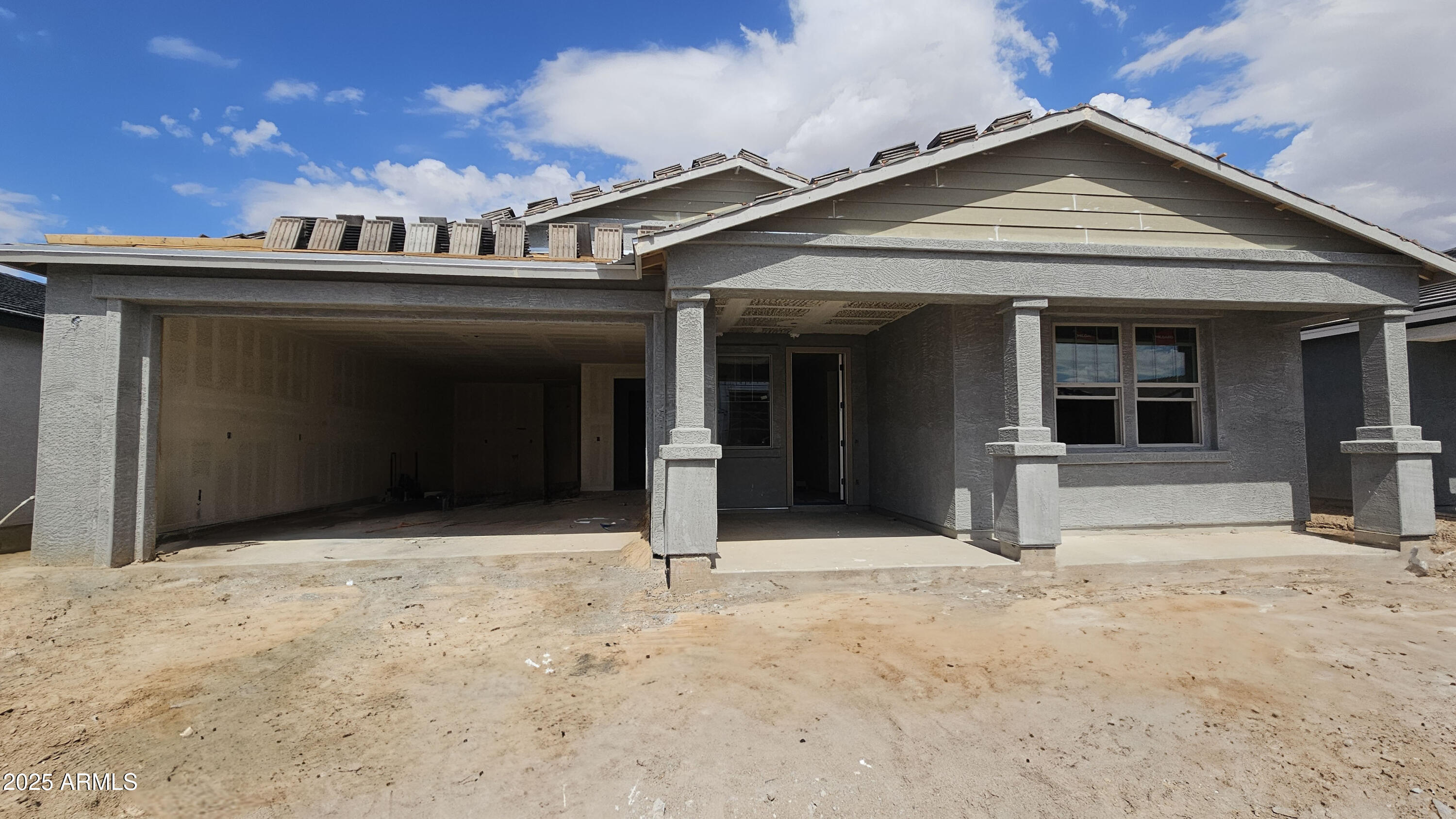 2638 E RUSTLER Road