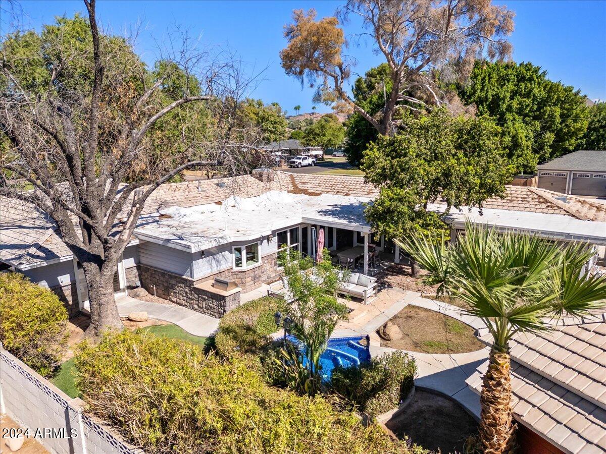 3841 E ELM Street