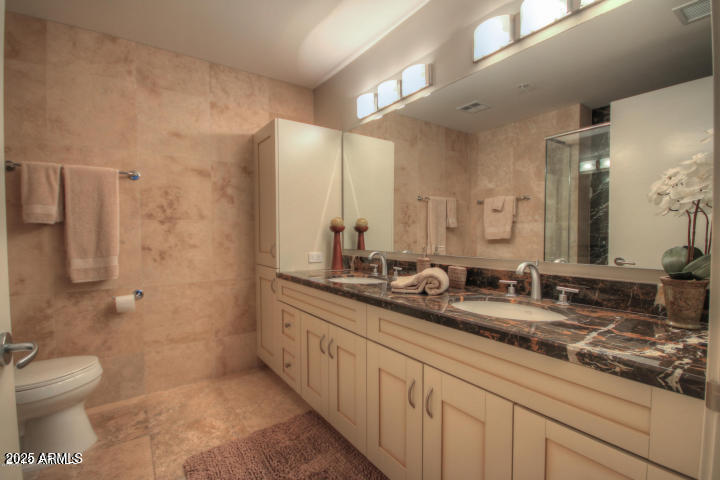 7161 E Rancho Vista Drive Unit 4010