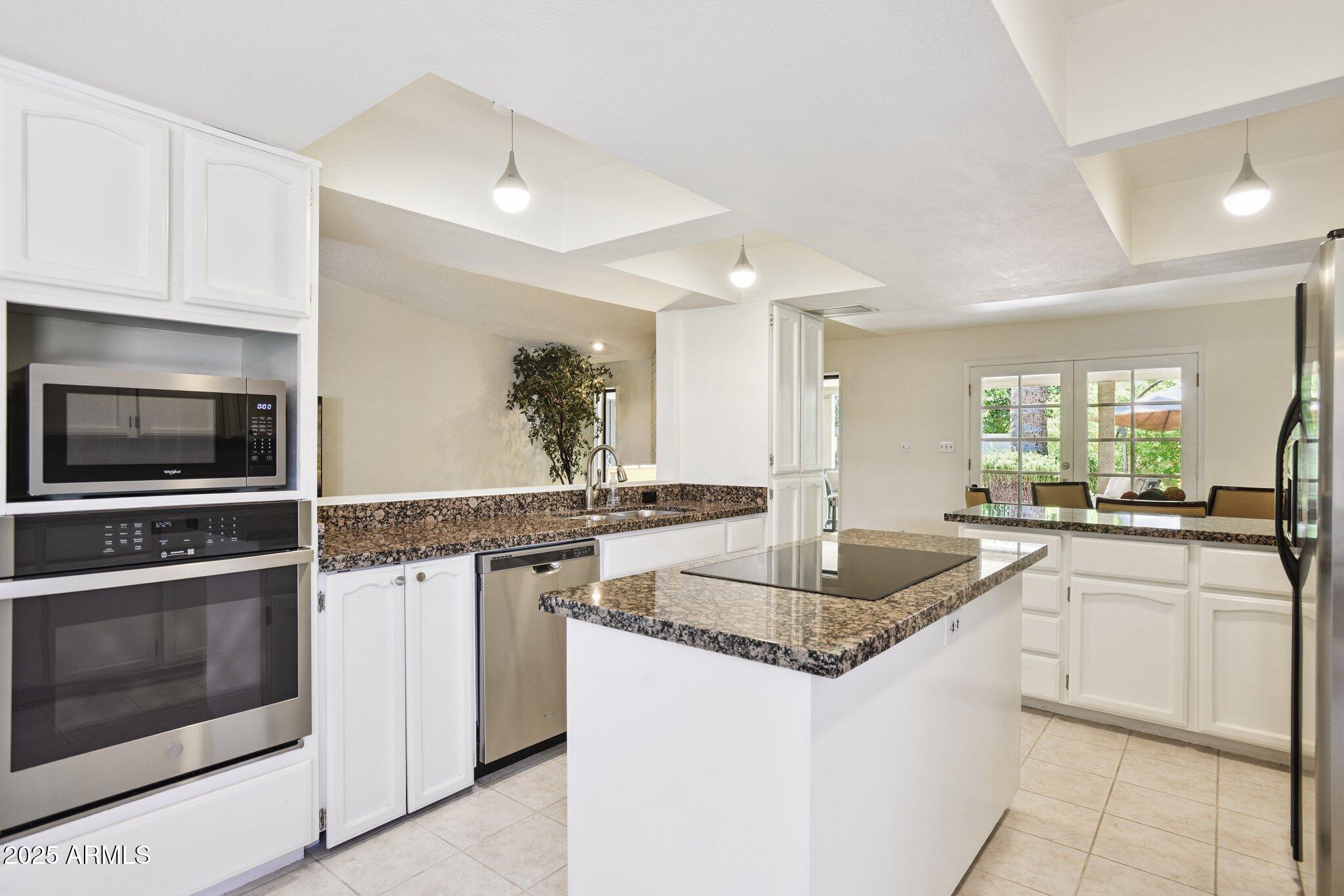 25 E BUTLER Drive