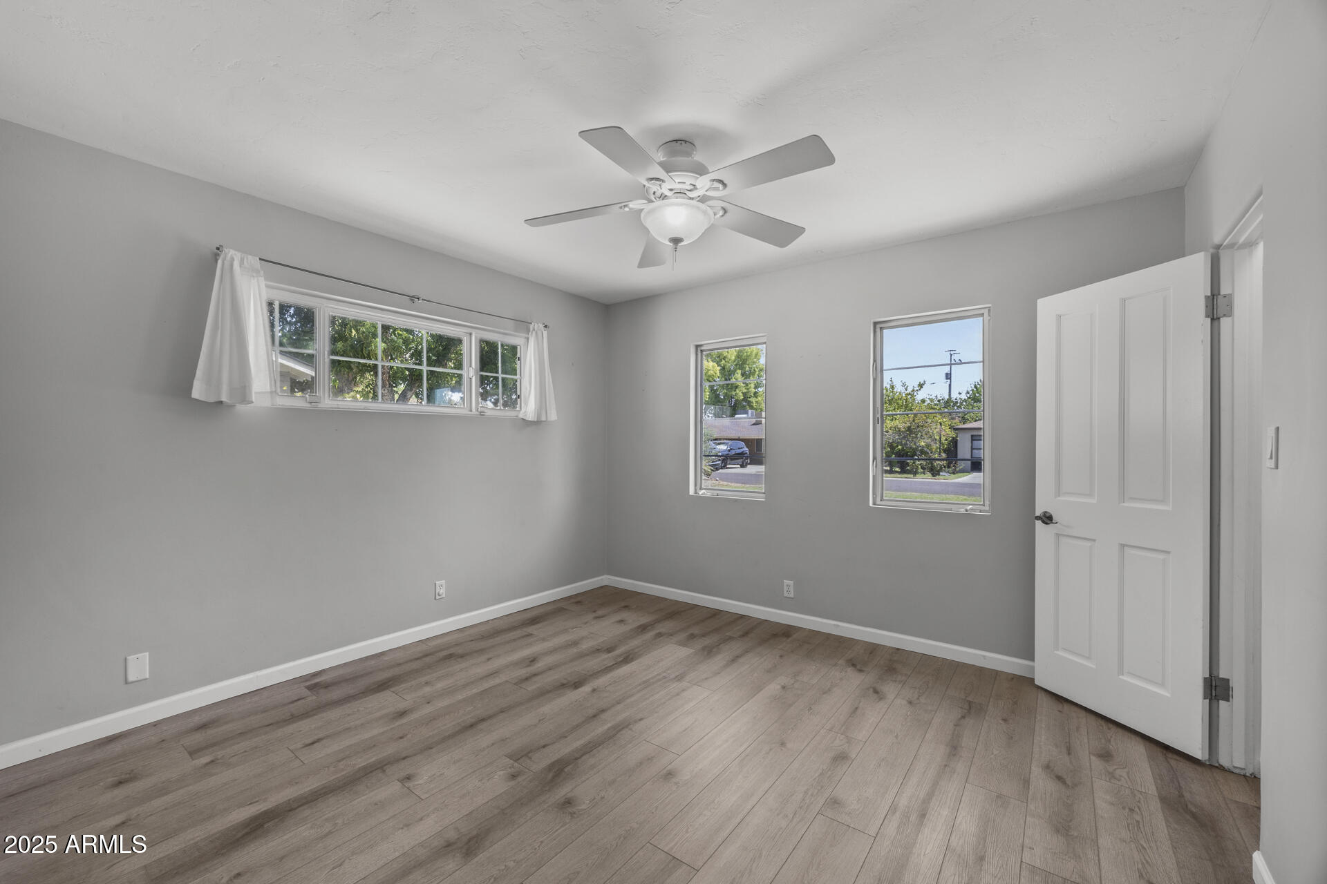 3420 N KACHINA Lane
