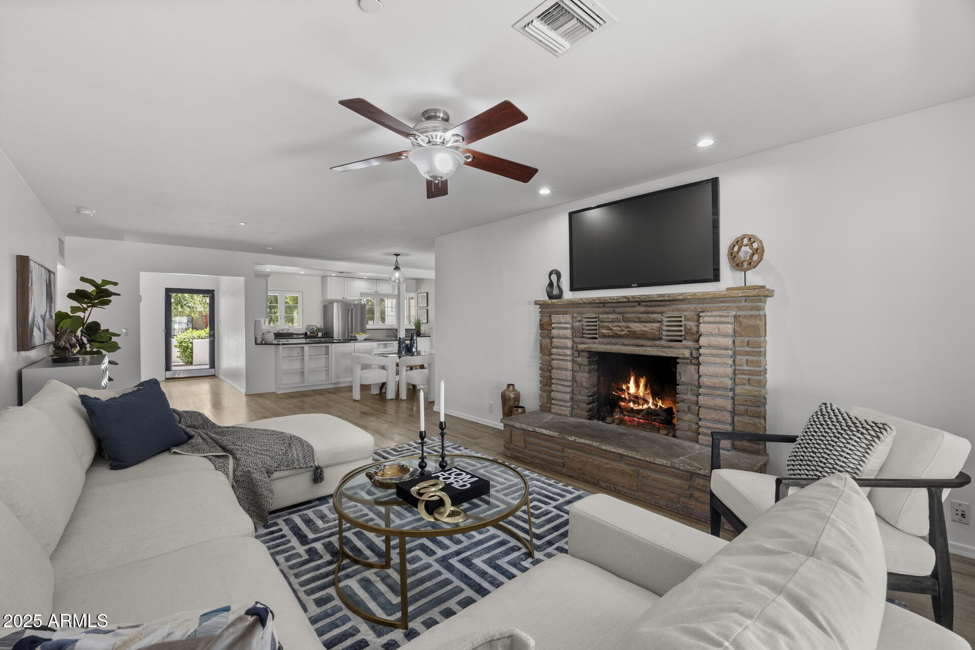 3420 N KACHINA Lane