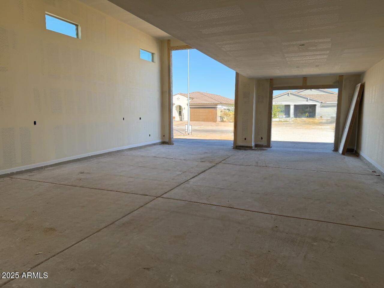 5609 W HOPI Trail