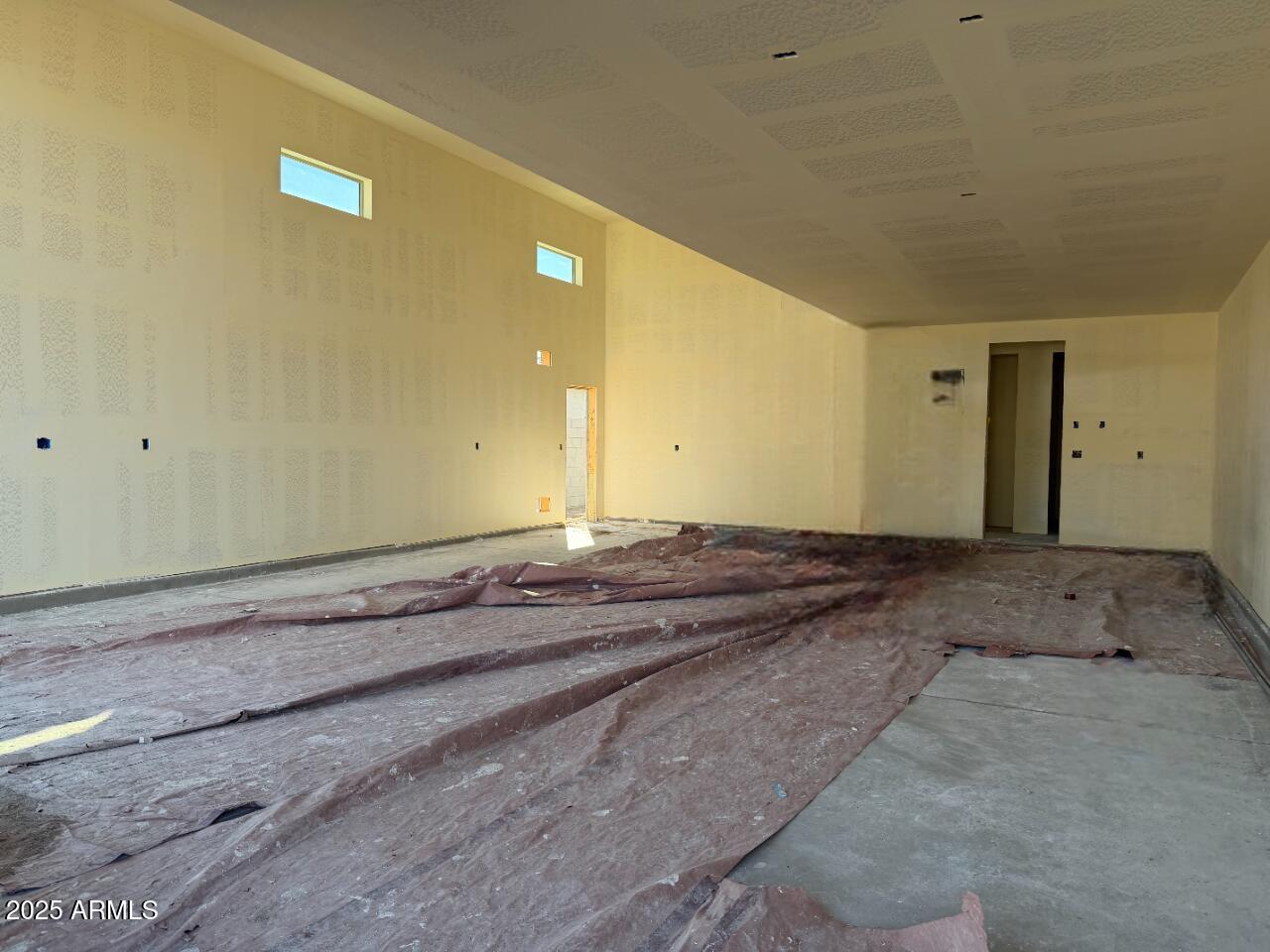 5613 W HOPI Trail