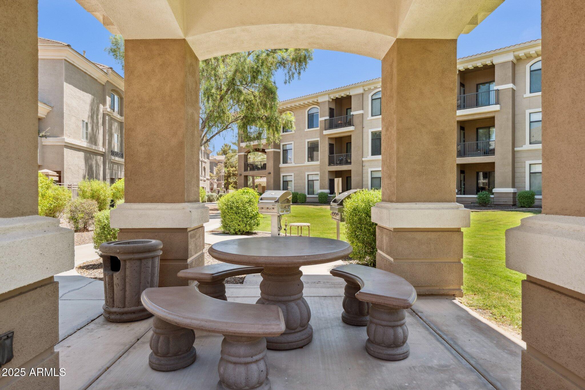 11640 N TATUM Boulevard 2079