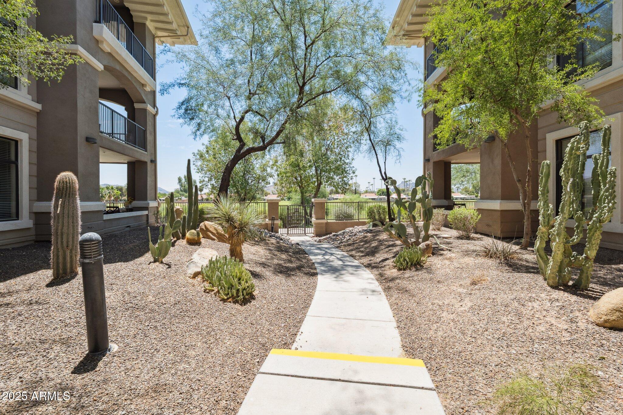 11640 N TATUM Boulevard 2079