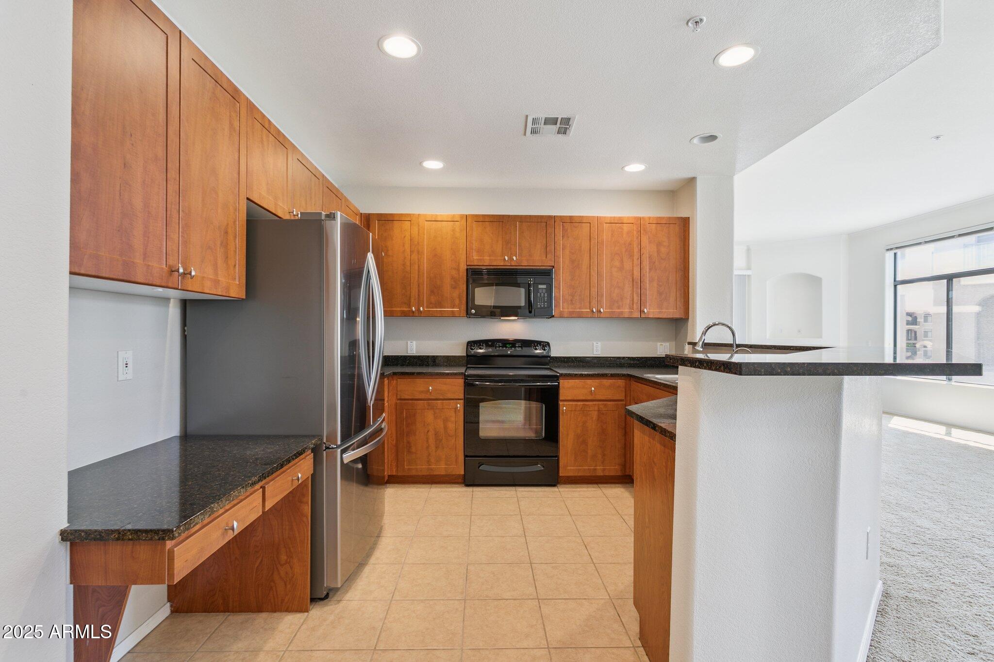 11640 N TATUM Boulevard 2079