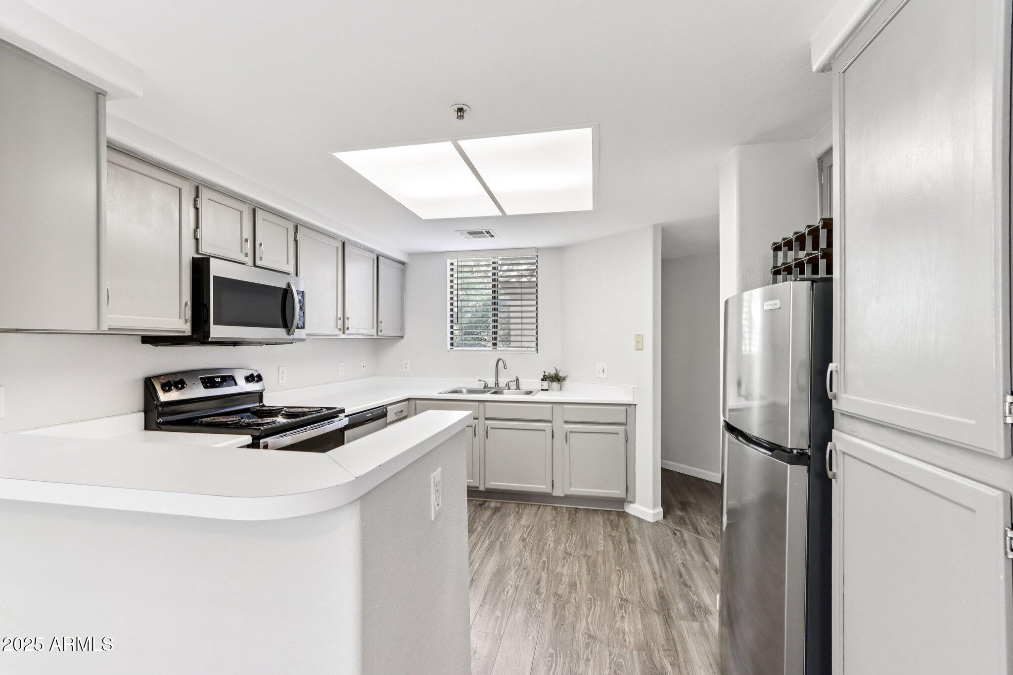 4925 E Desert Cove Avenue Unit 240