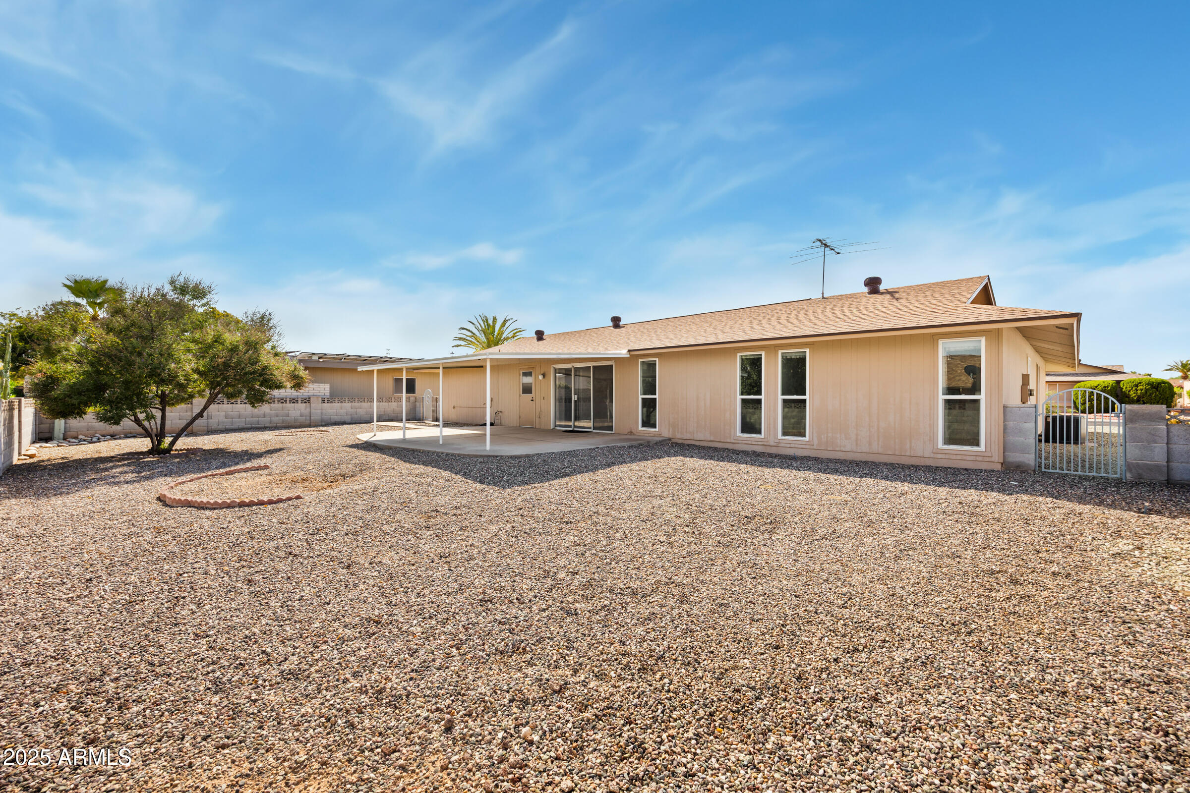 11041 W PLEASANT VALLEY Road