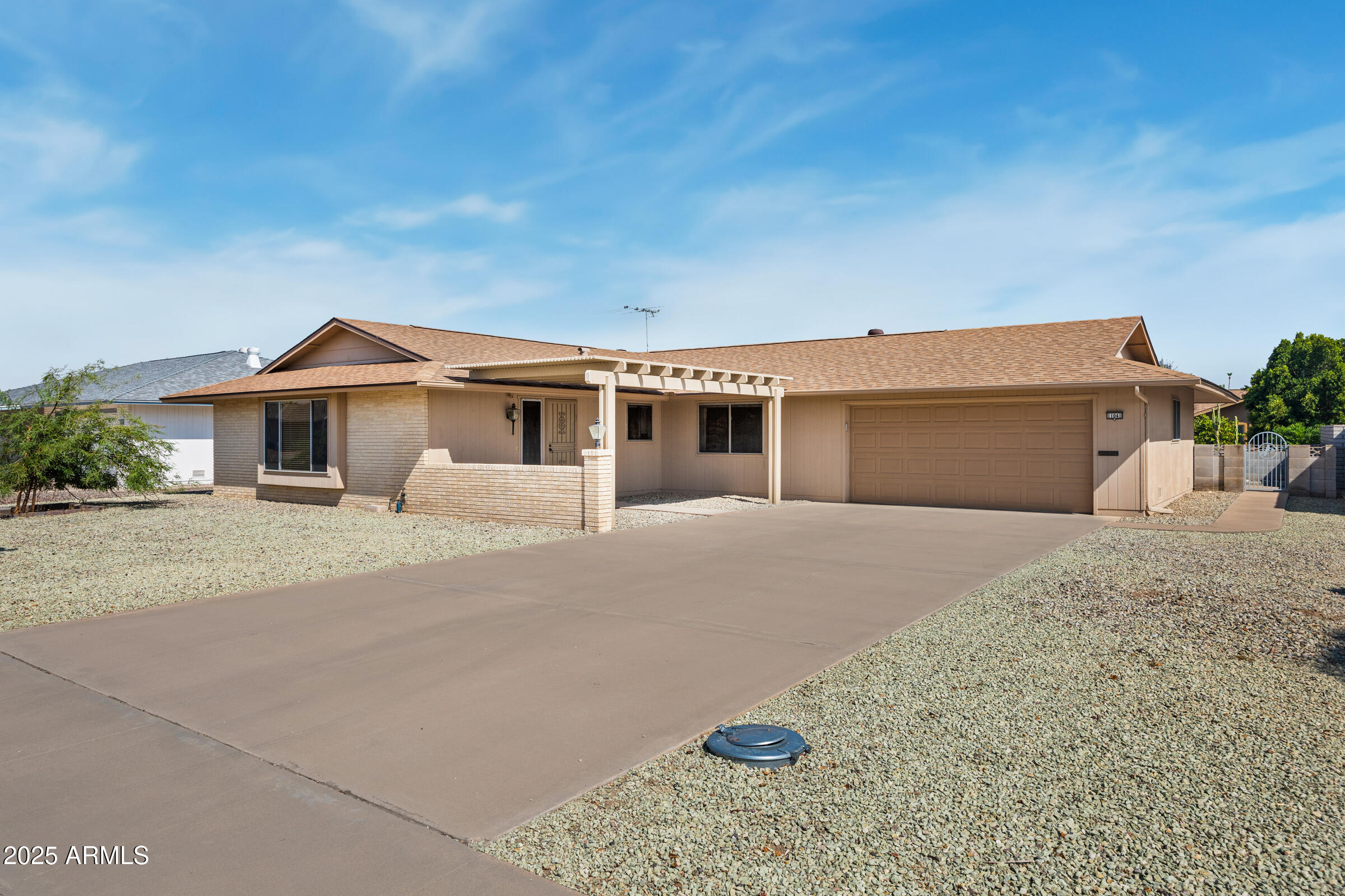 11041 W PLEASANT VALLEY Road