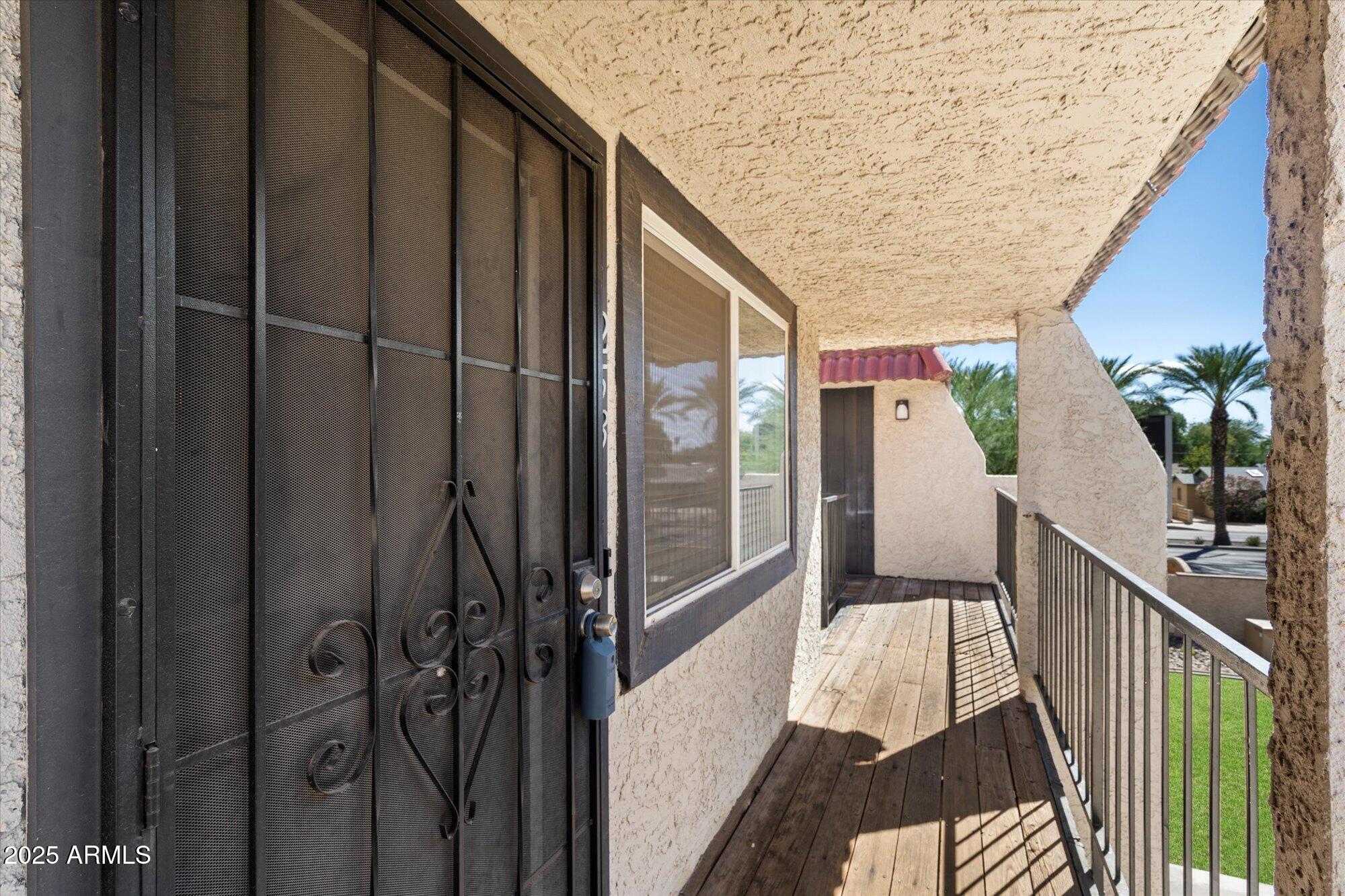 700 W UNIVERSITY Drive 253