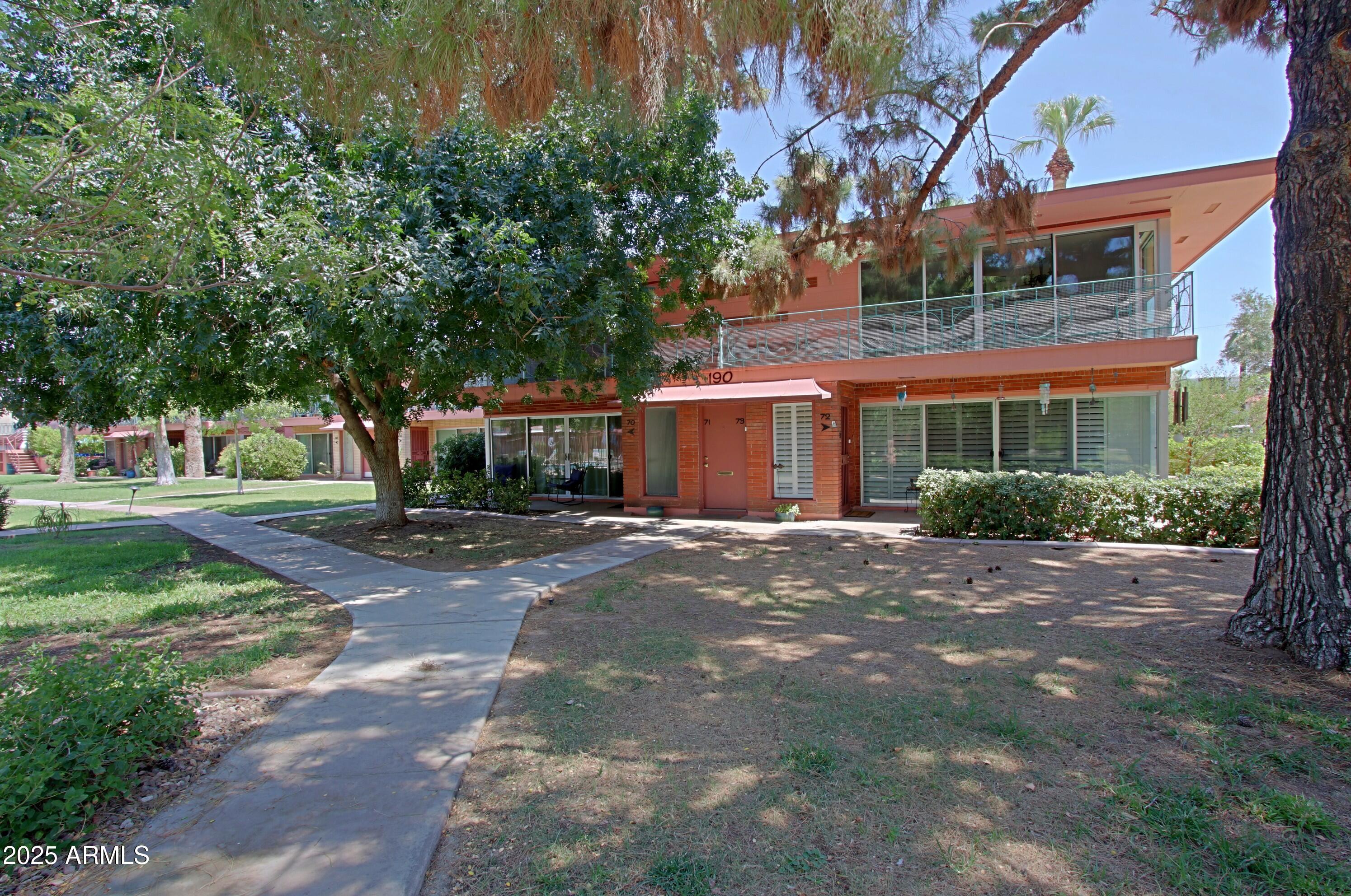 190 E CORONADO Road 73