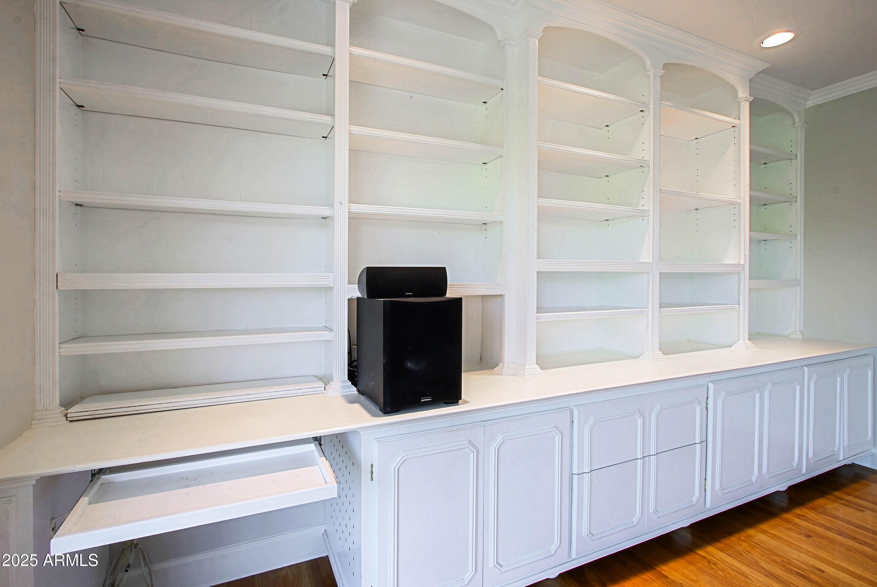 190 E CORONADO Road 73