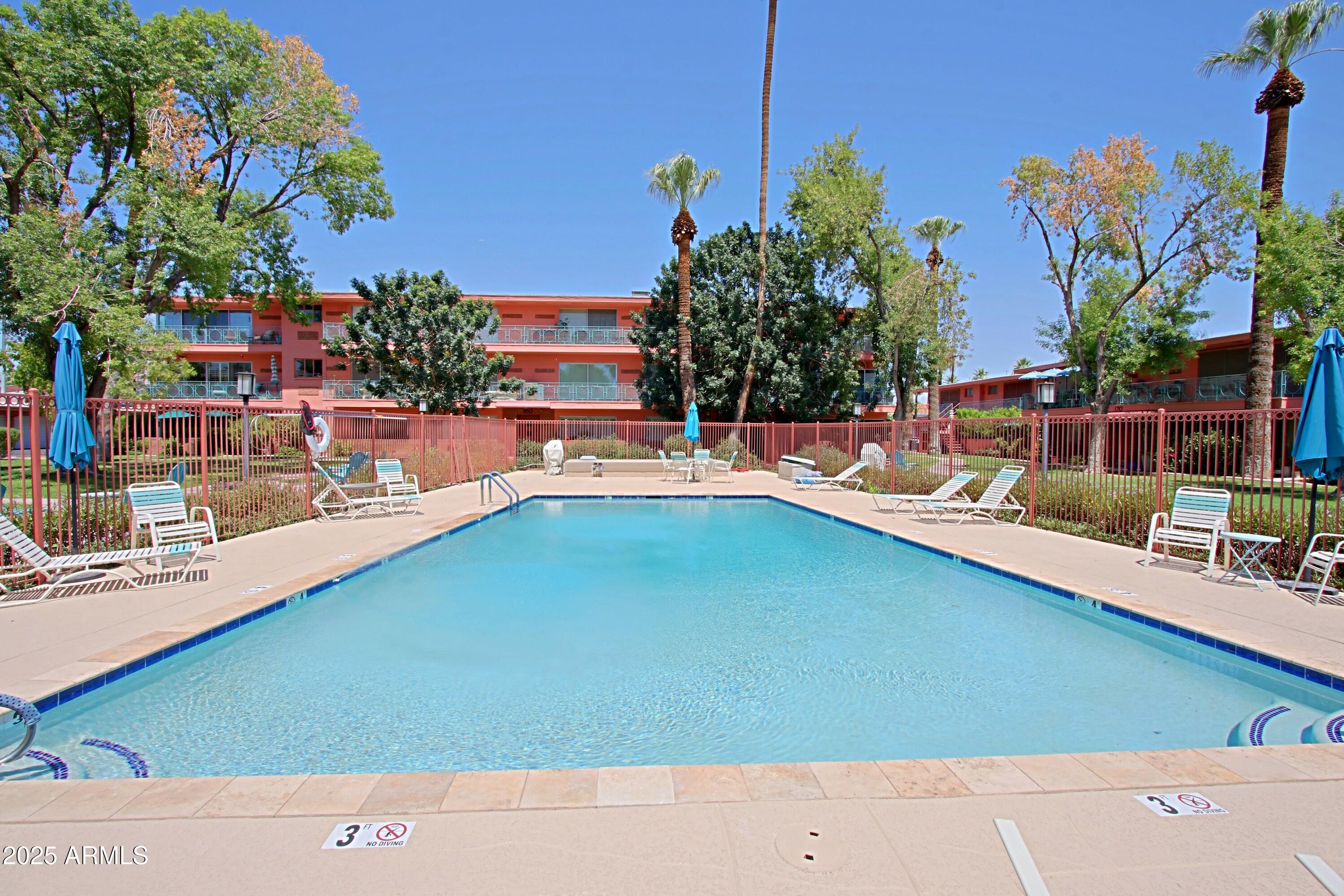 190 E CORONADO Road 73