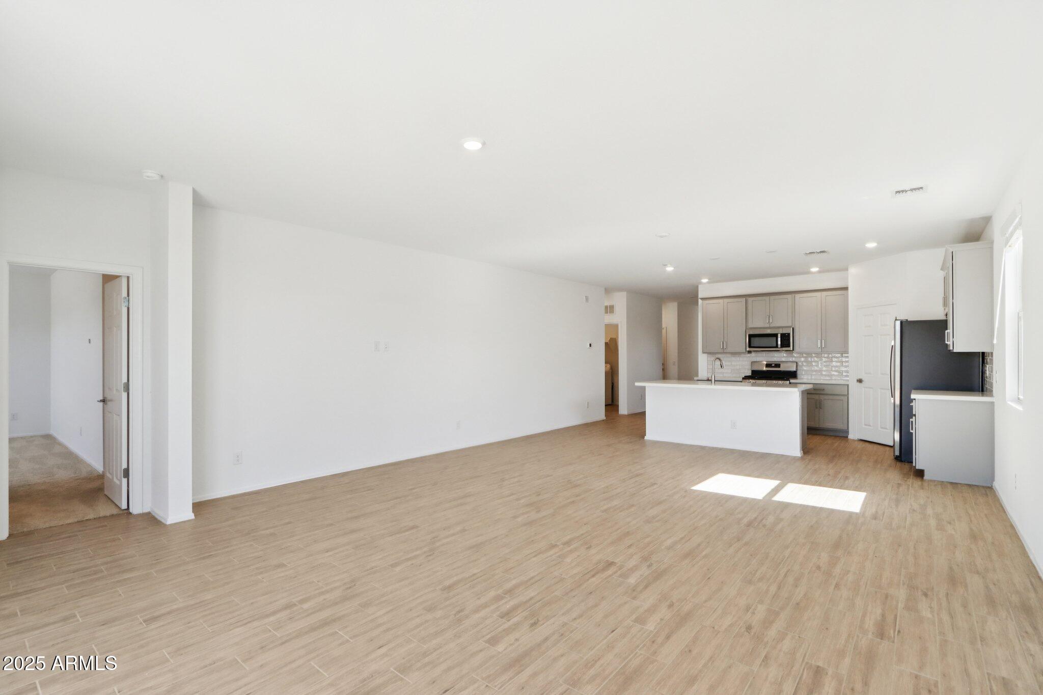 11652 N EVA Lane