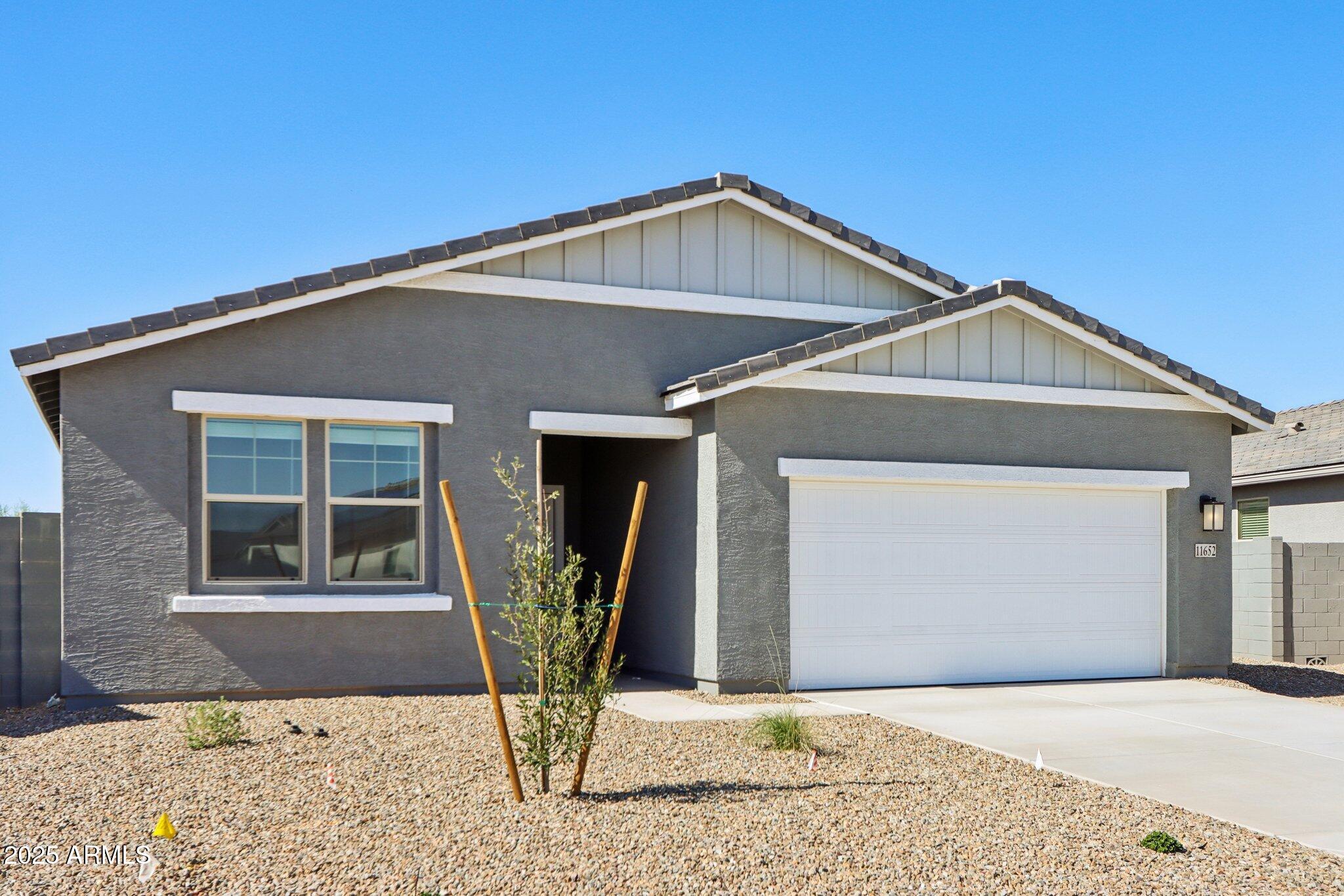 11652 N EVA Lane