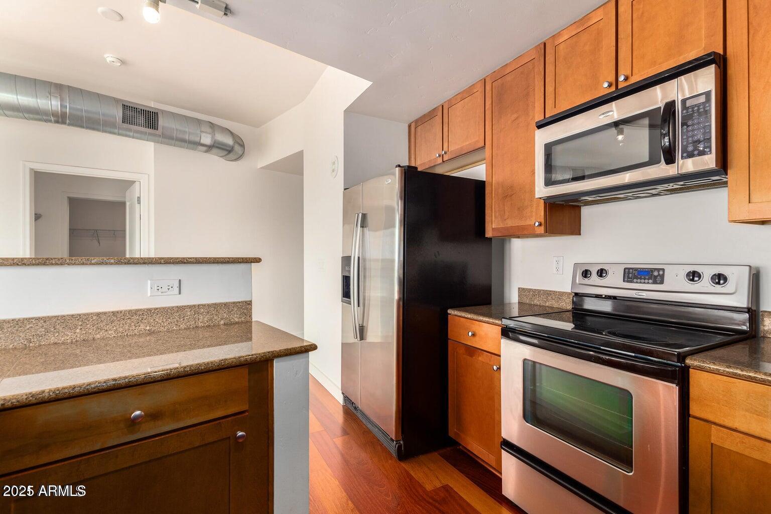 310 S 4th Street Unit 701