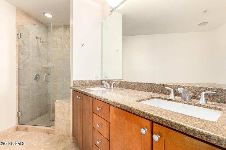 310 S 4th Street Unit 701