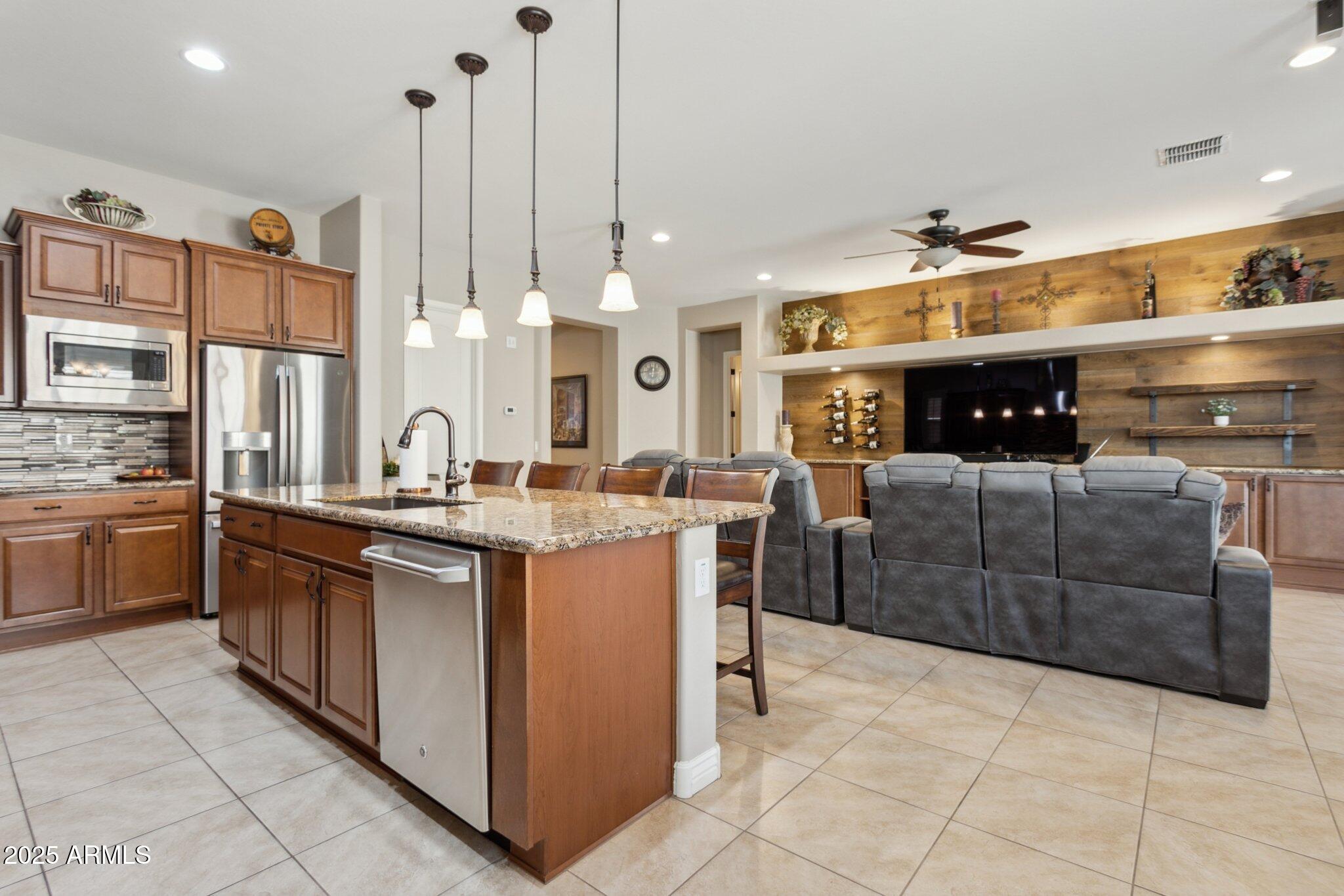 10062 W REDBIRD Road