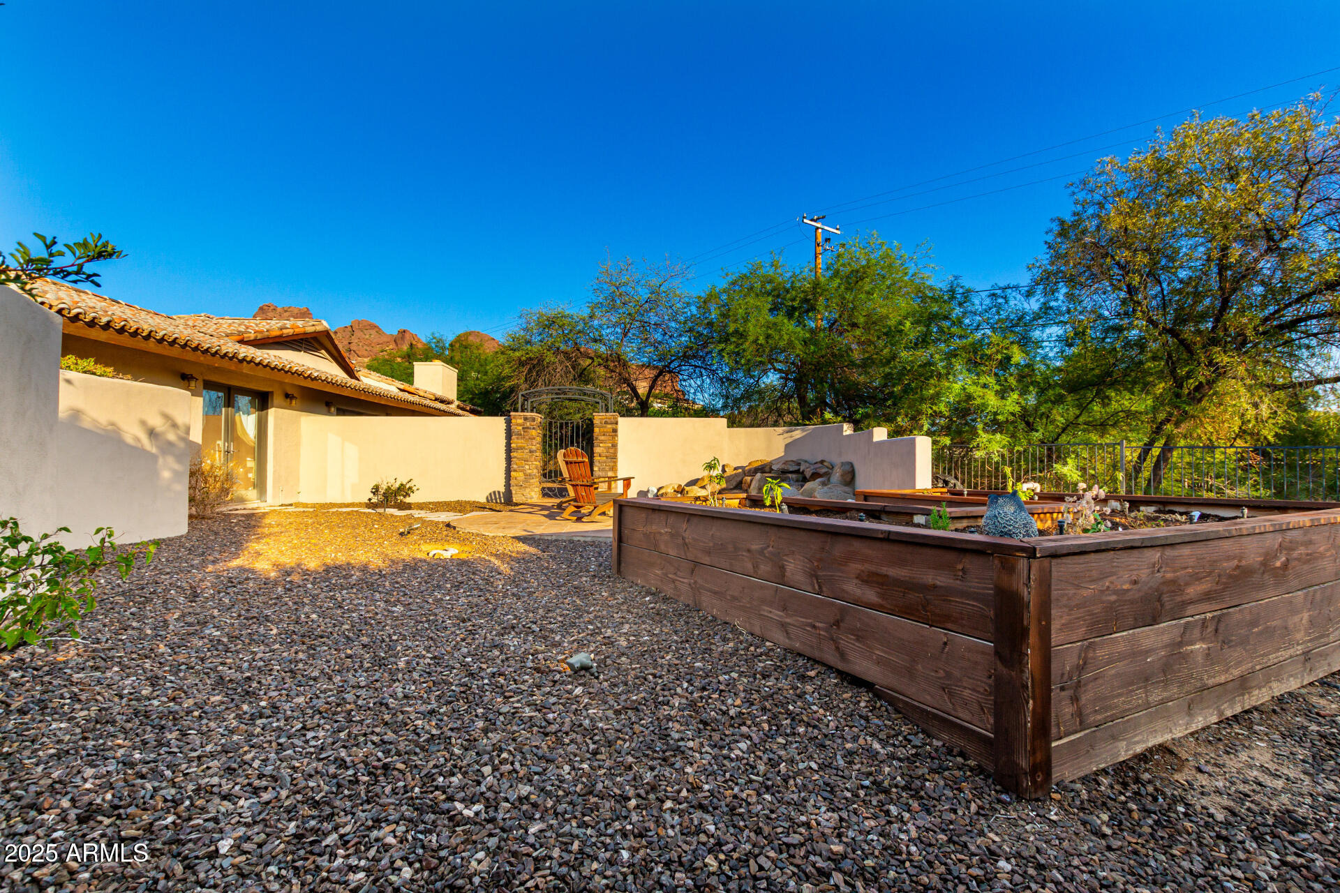5803 N 45TH Street