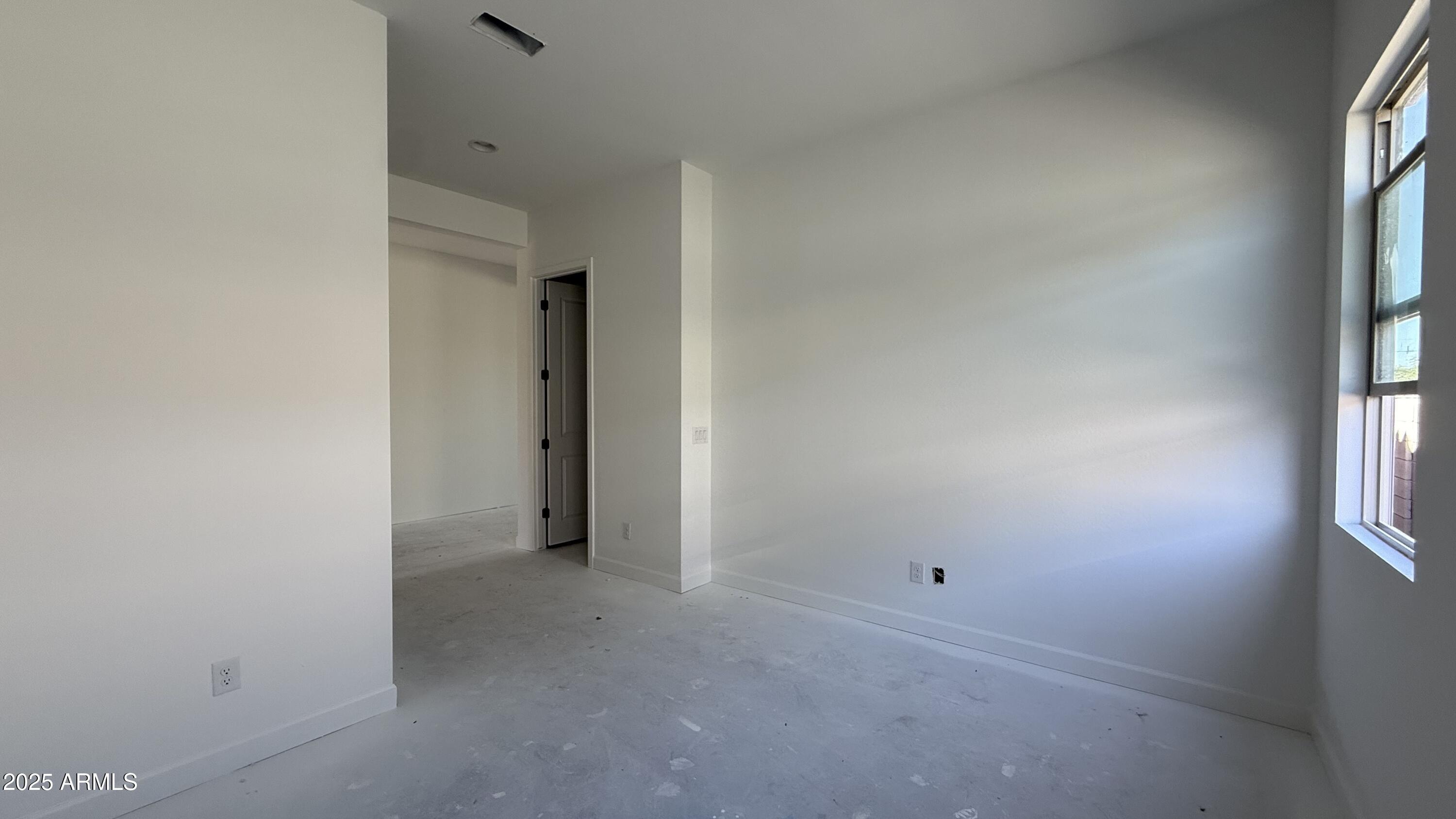 11326 E UTAH Avenue