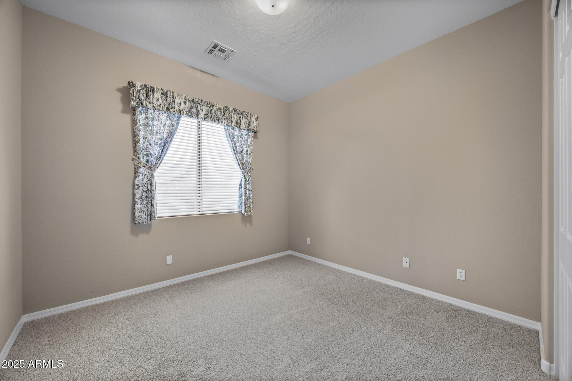 28604 N 92ND Place