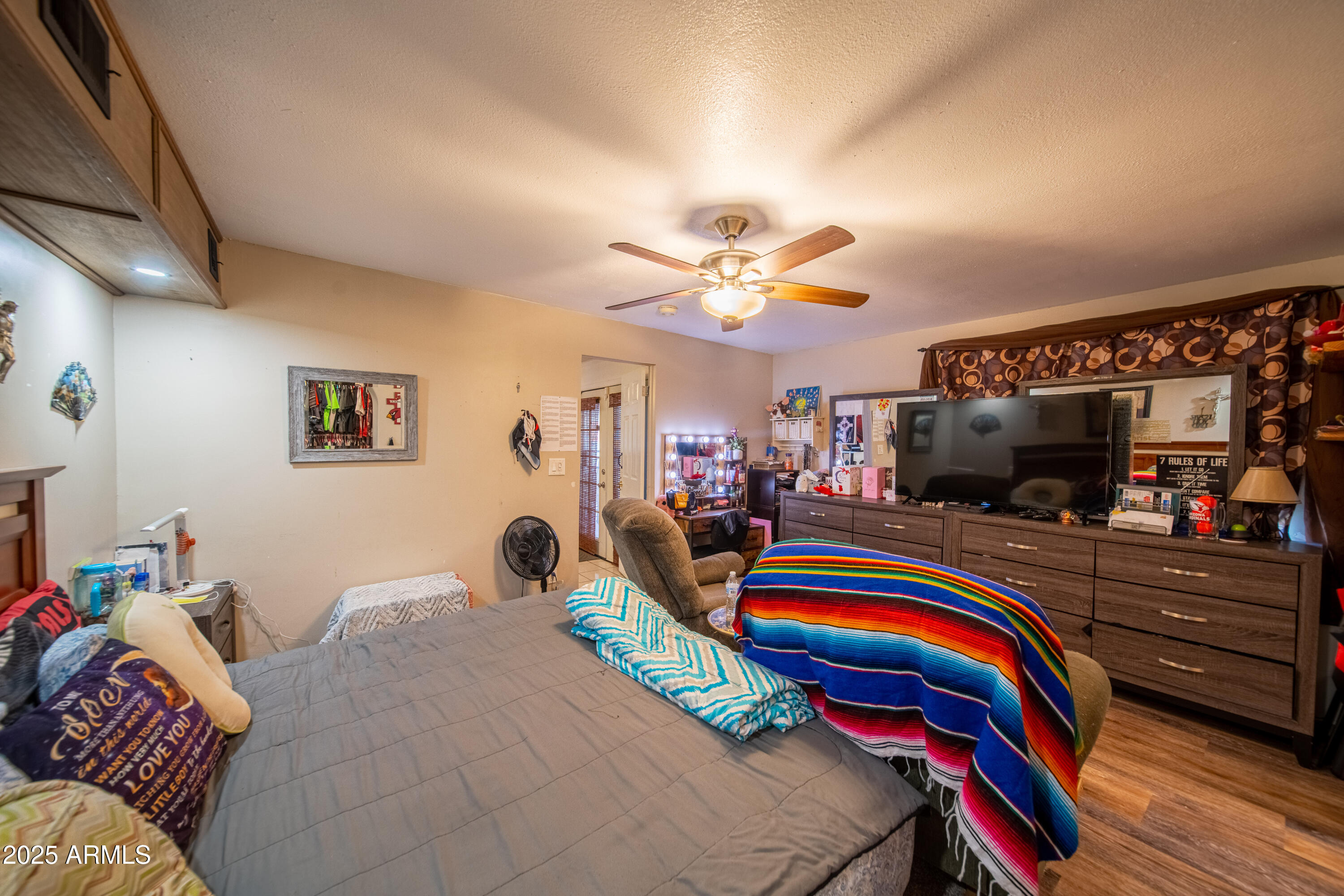 4544 E NANCY Lane