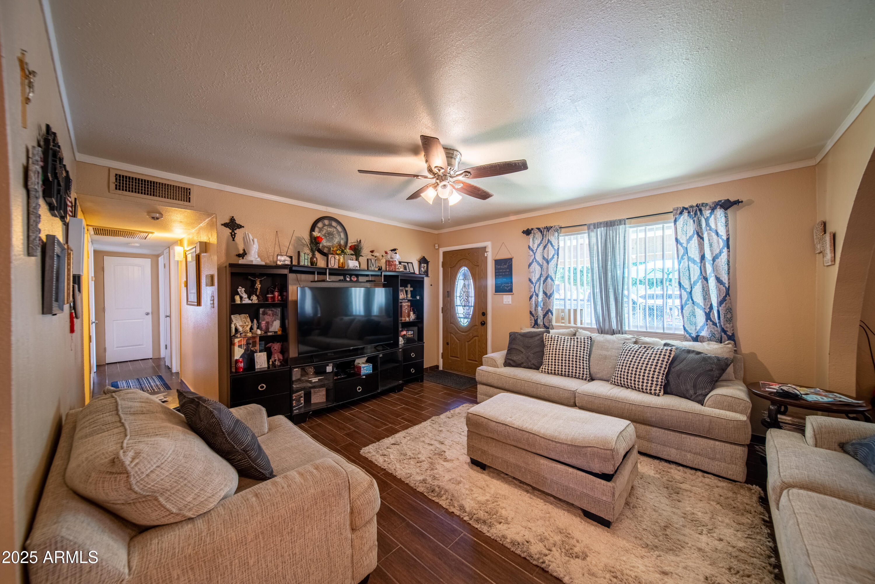 4544 E NANCY Lane