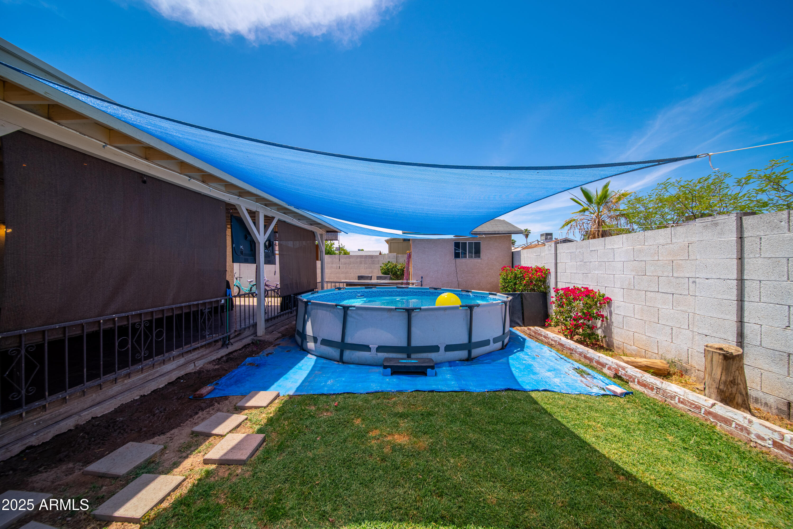 4544 E NANCY Lane