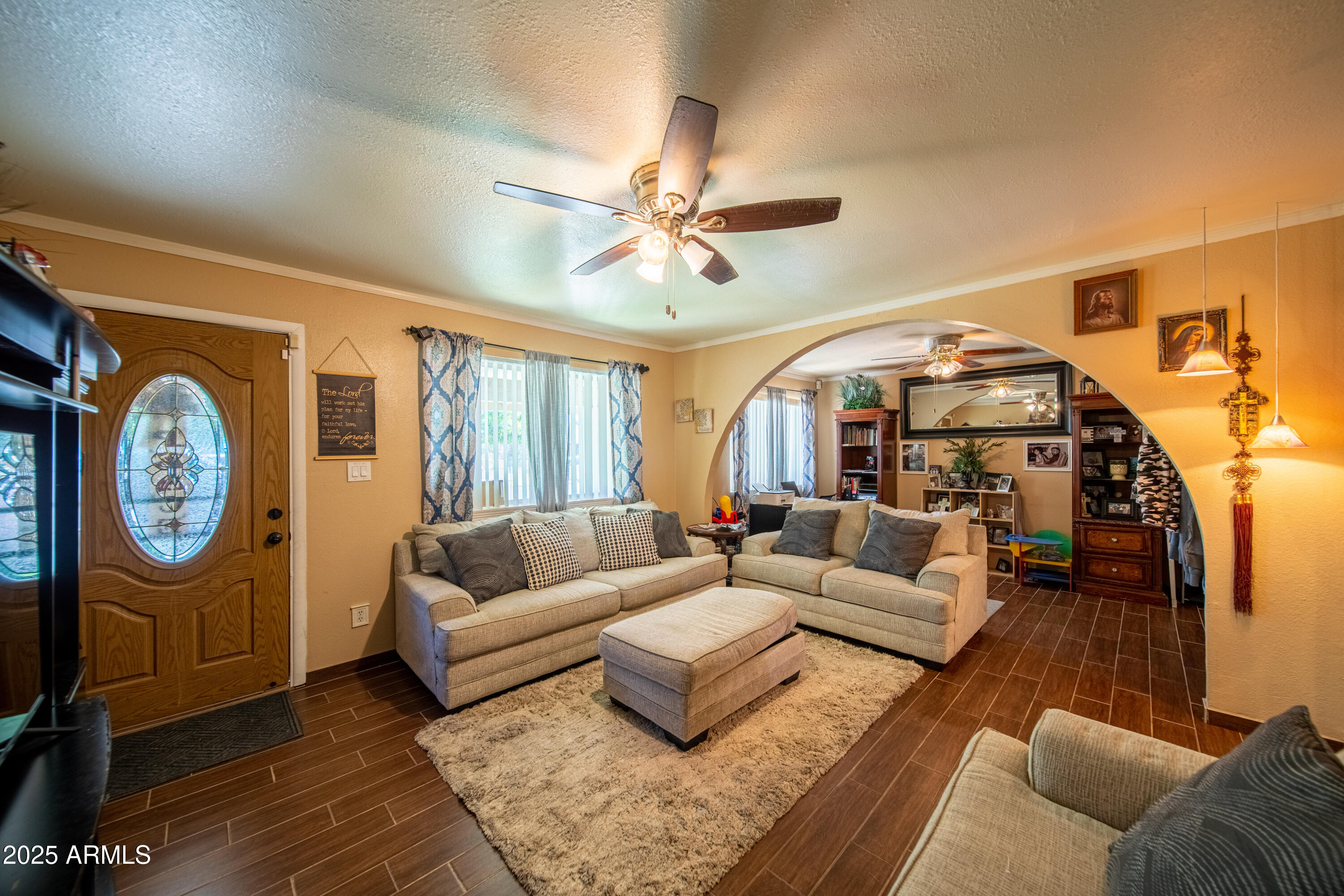 4544 E NANCY Lane