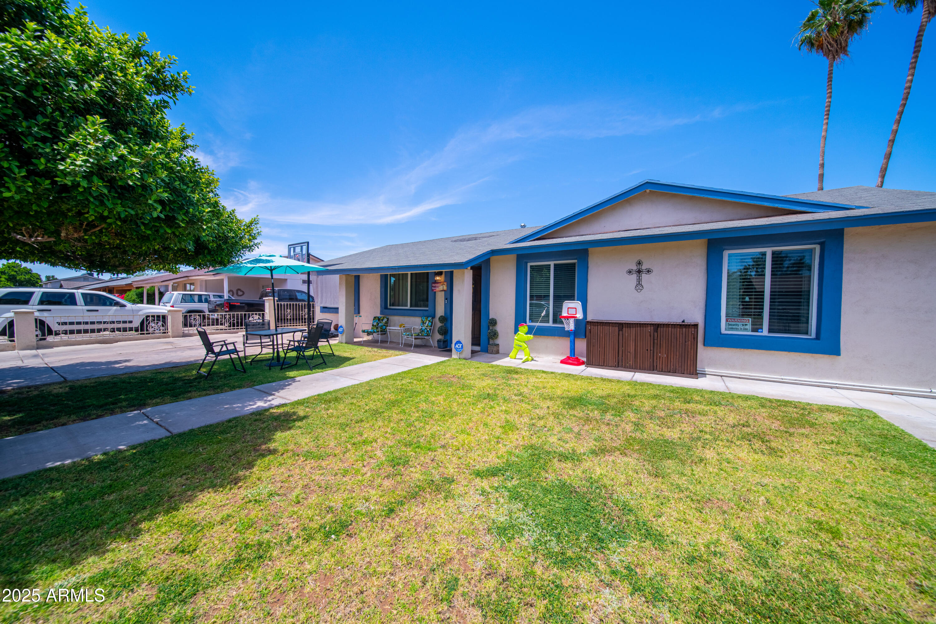 4544 E NANCY Lane