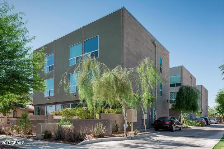 525 E Willetta Street Apt 8
