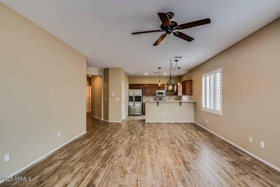 1604 W MORSE Drive