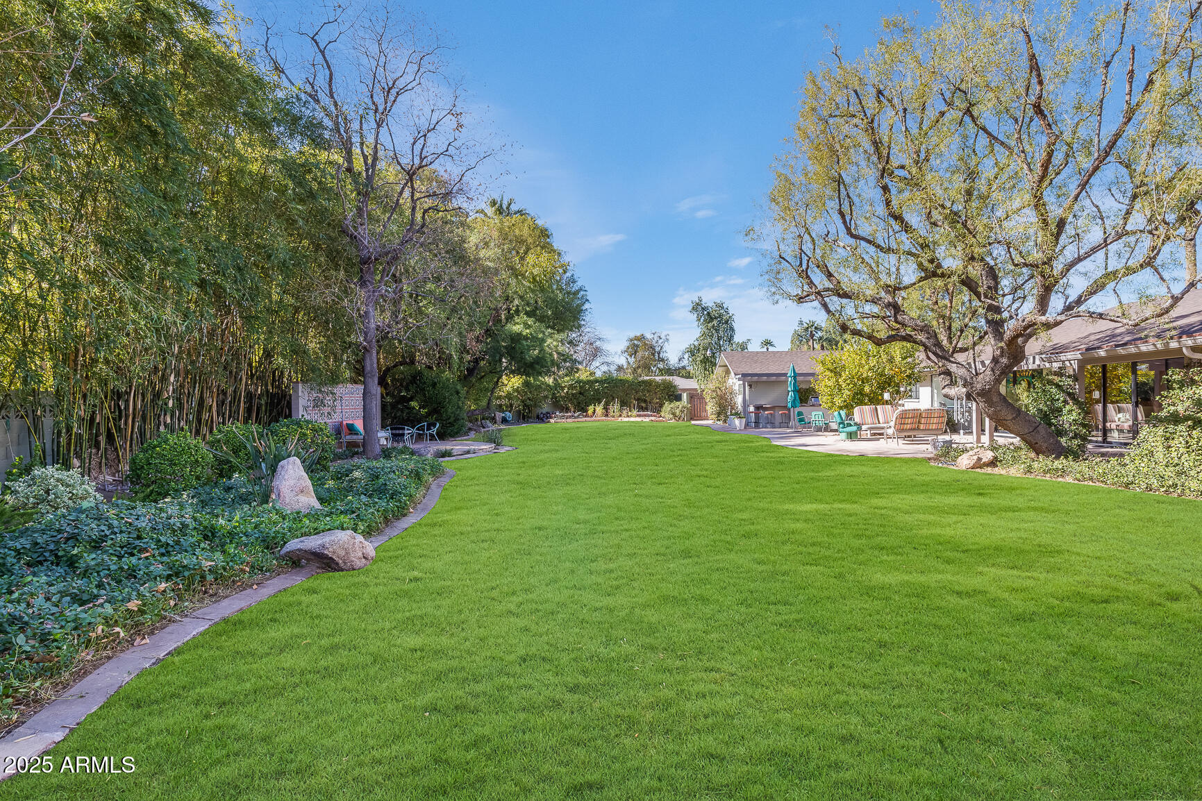 245 W BERRIDGE Lane