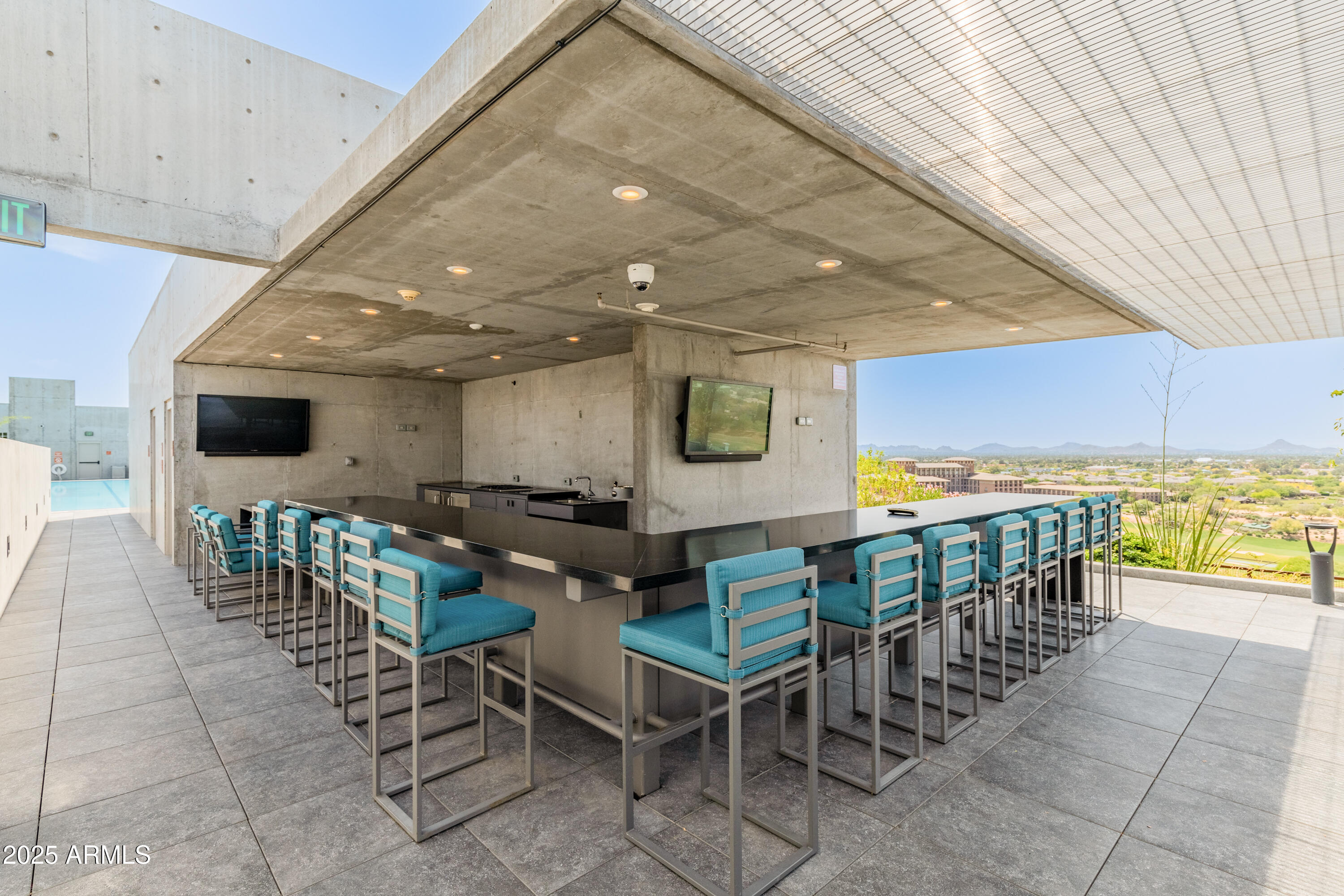 7180 E KIERLAND Boulevard 815