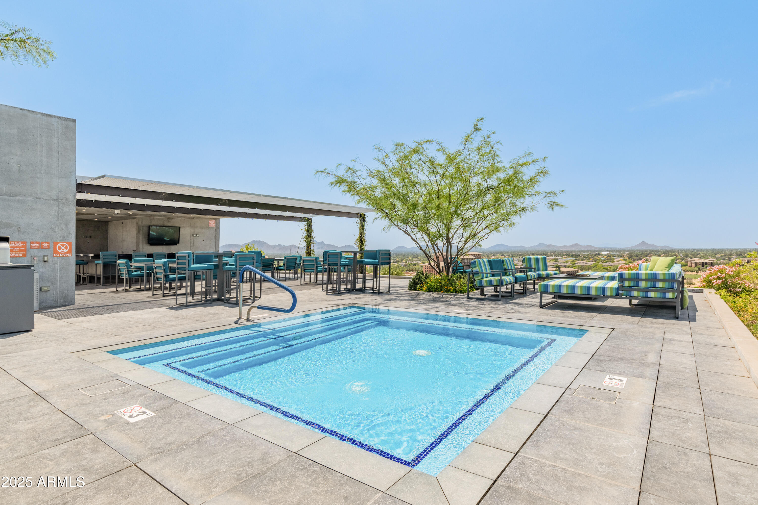 7180 E KIERLAND Boulevard 815
