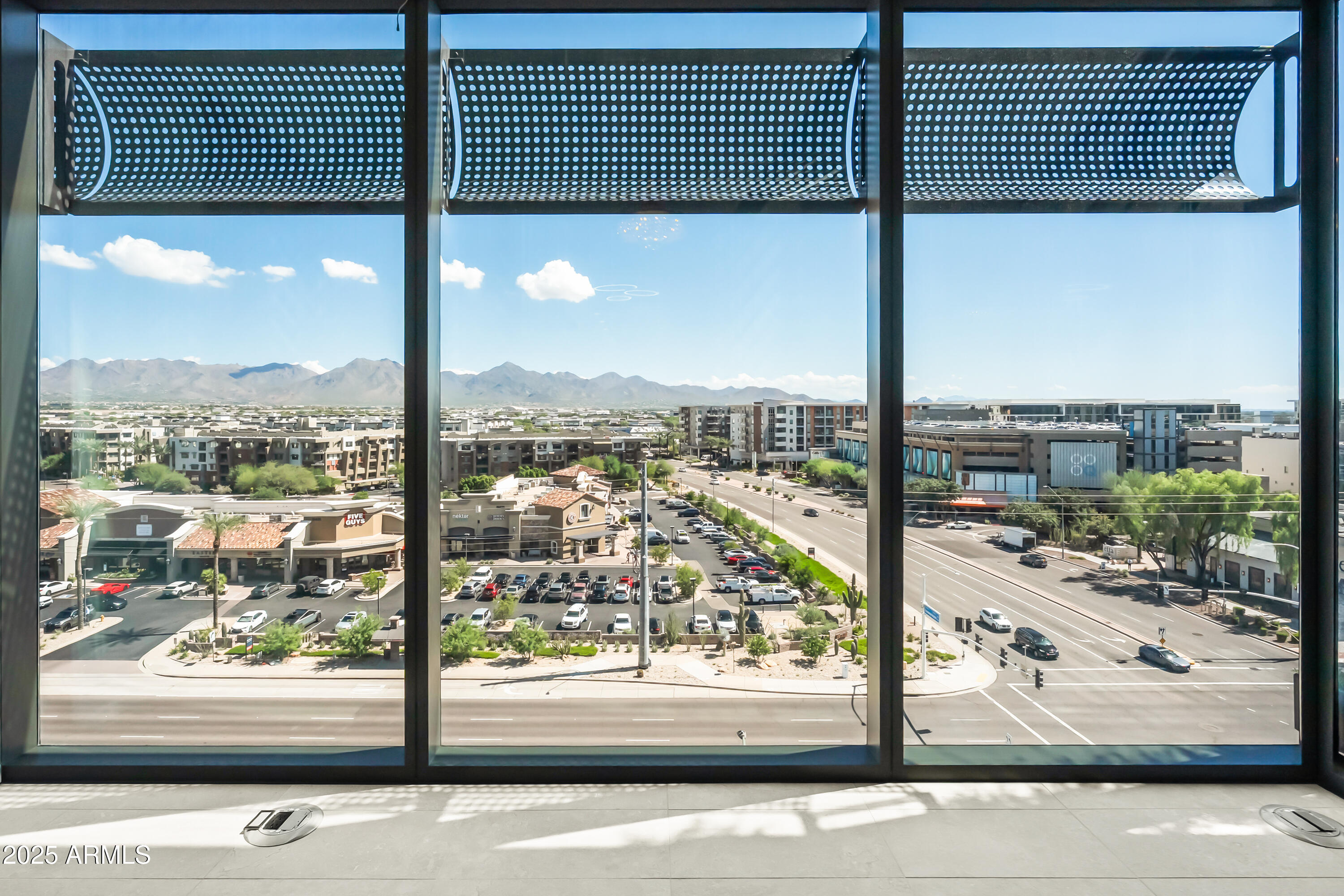 7180 E KIERLAND Boulevard 815