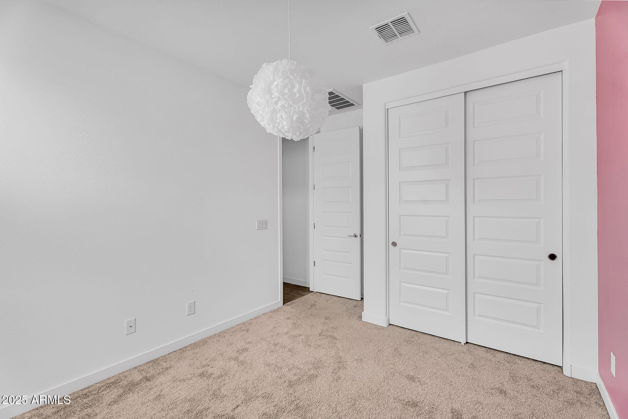 453 E WILEY Way