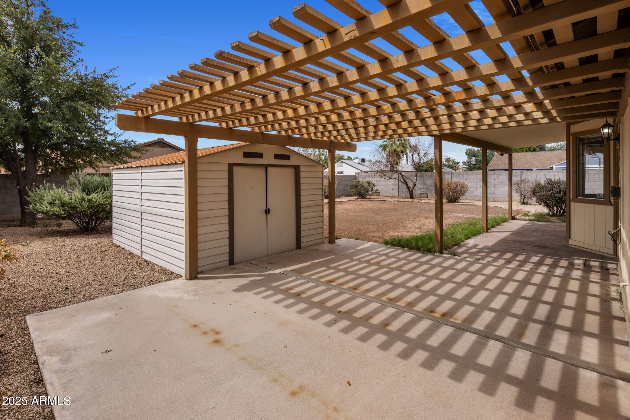 4721 W ORCHID Lane