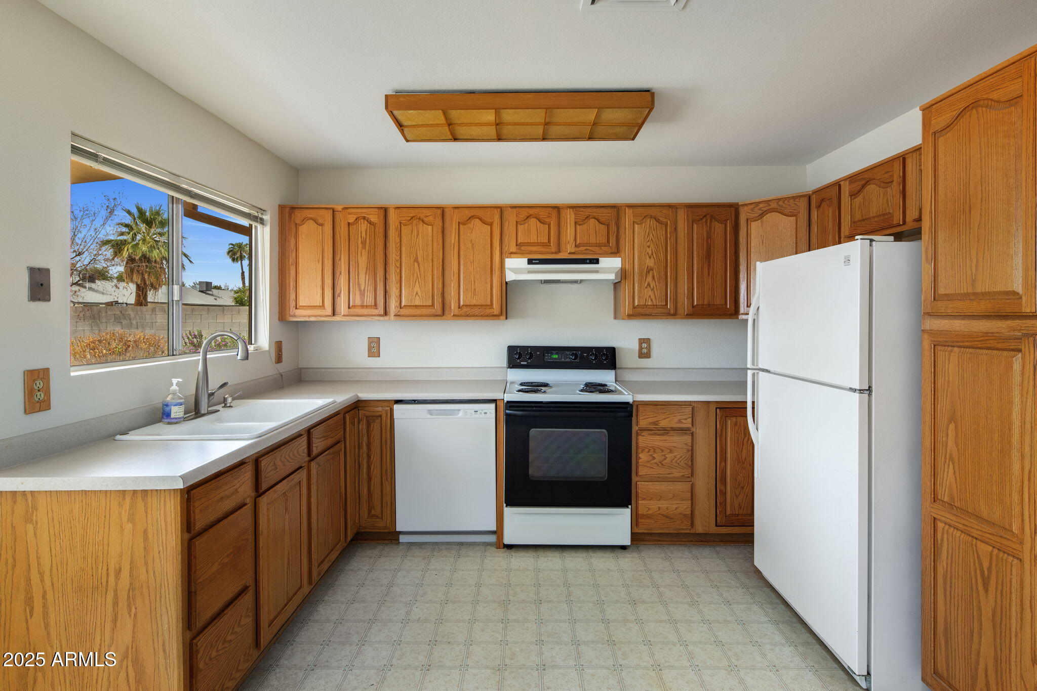 4721 W ORCHID Lane