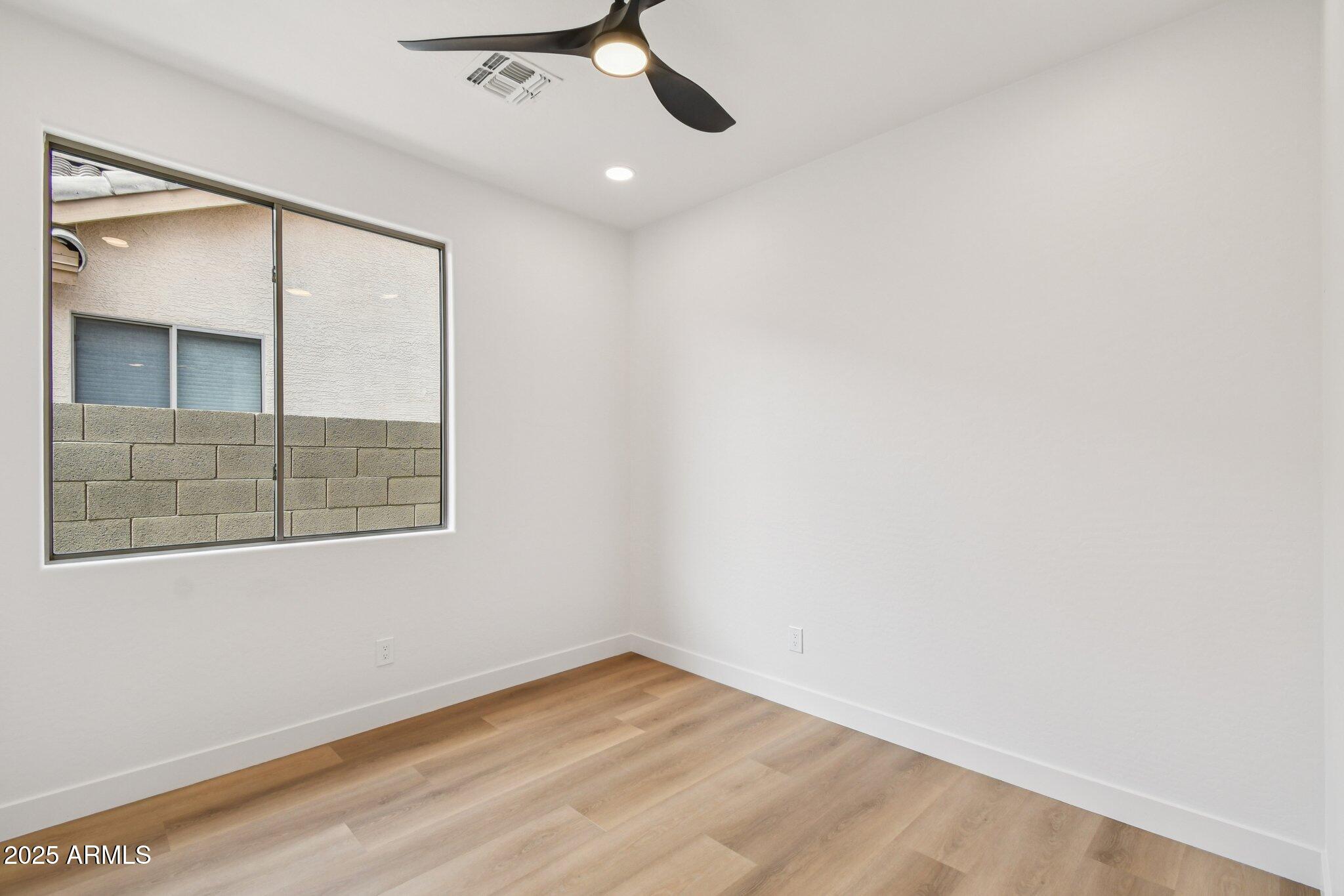 2579 W Lewis and Clark Trail