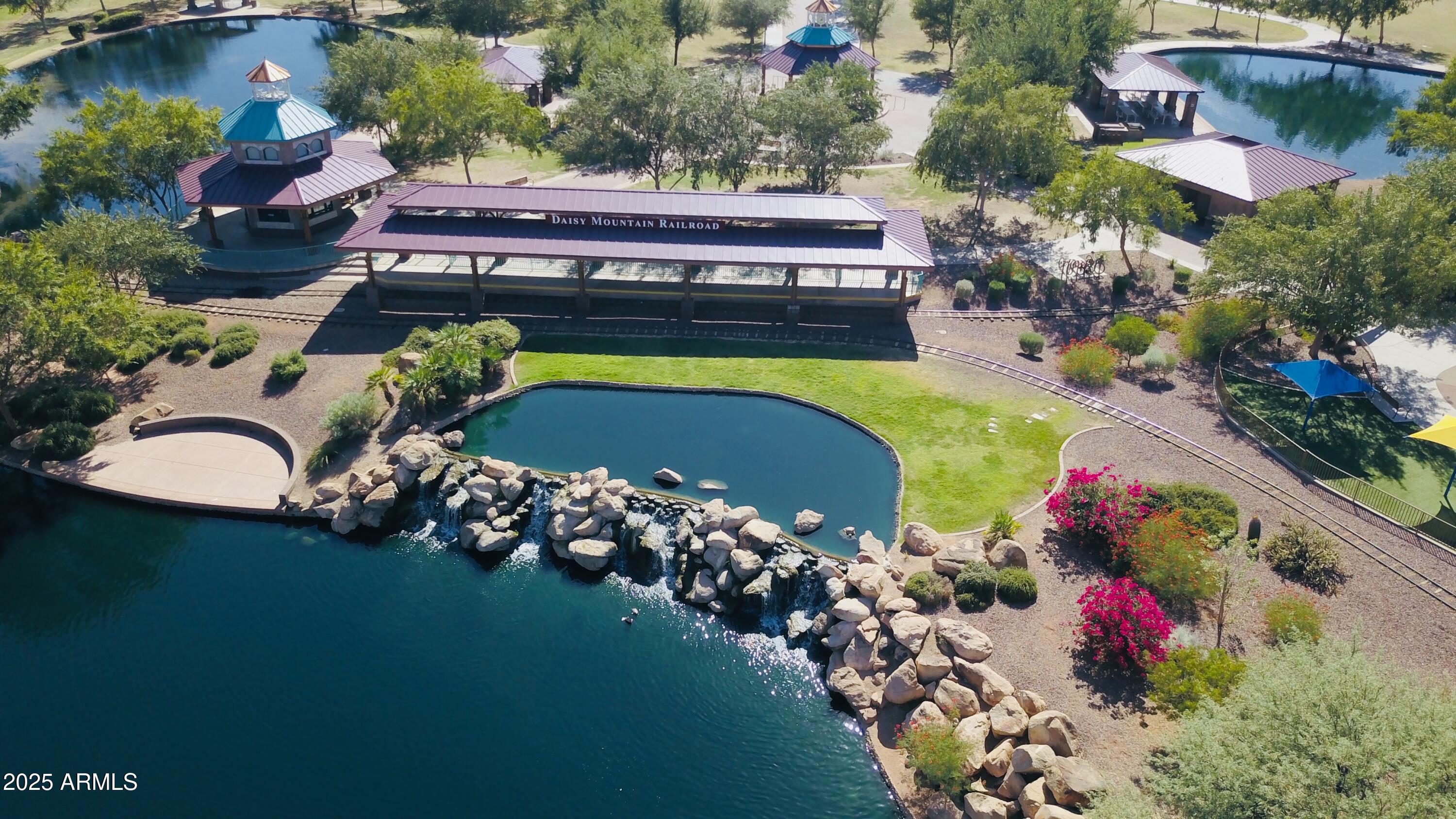 2579 W Lewis and Clark Trail