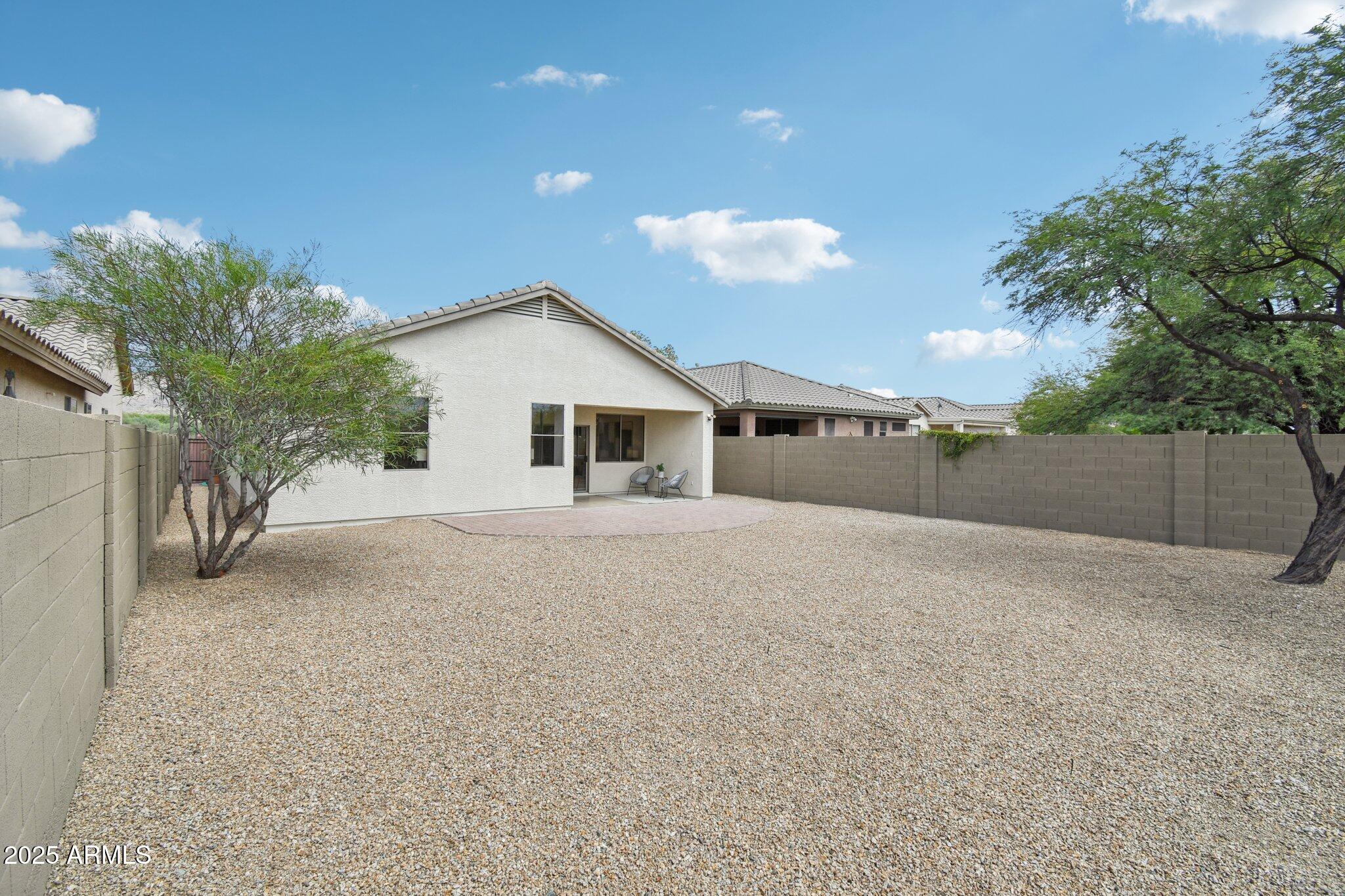2579 W Lewis and Clark Trail