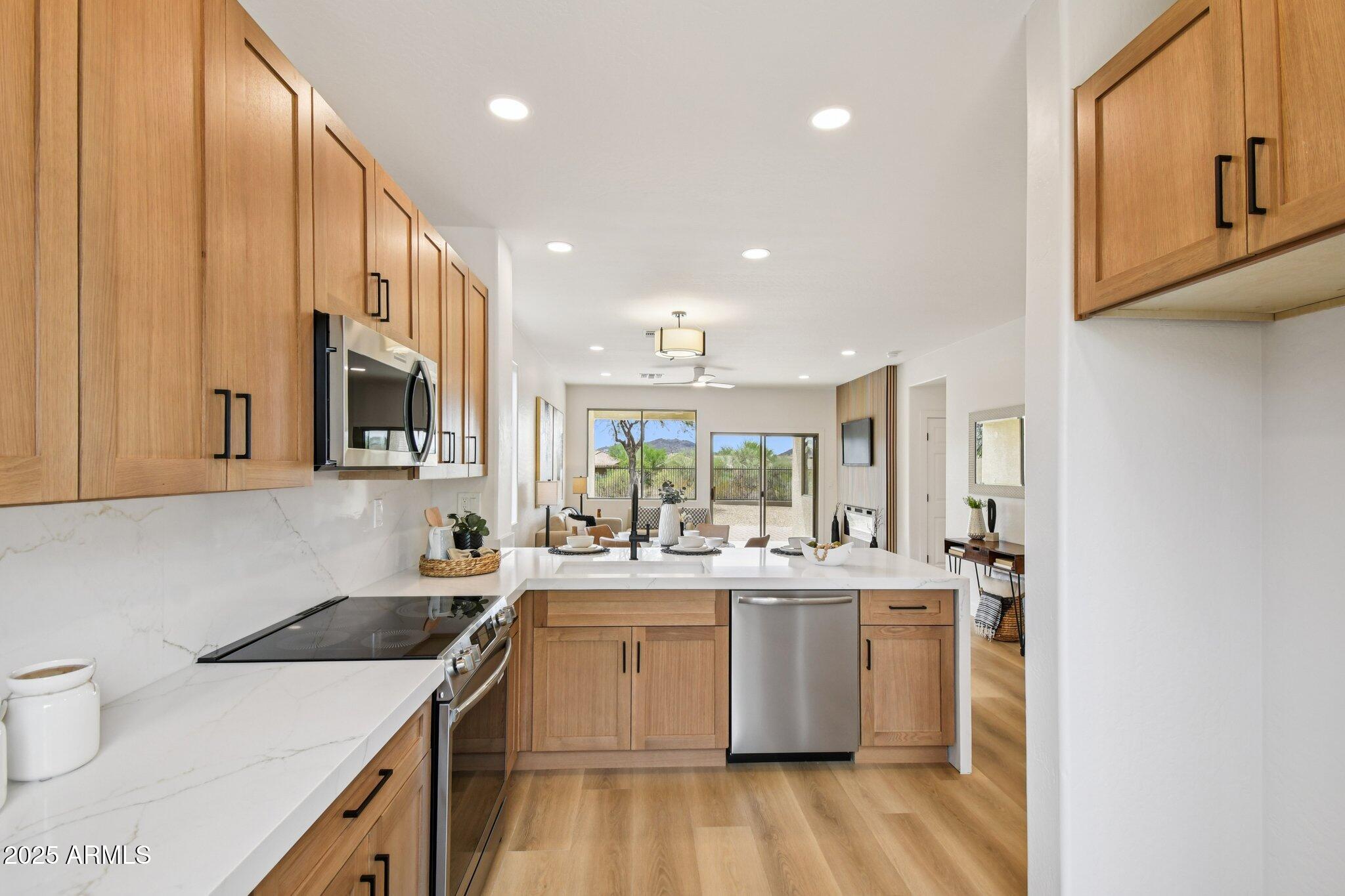 2579 W Lewis and Clark Trail
