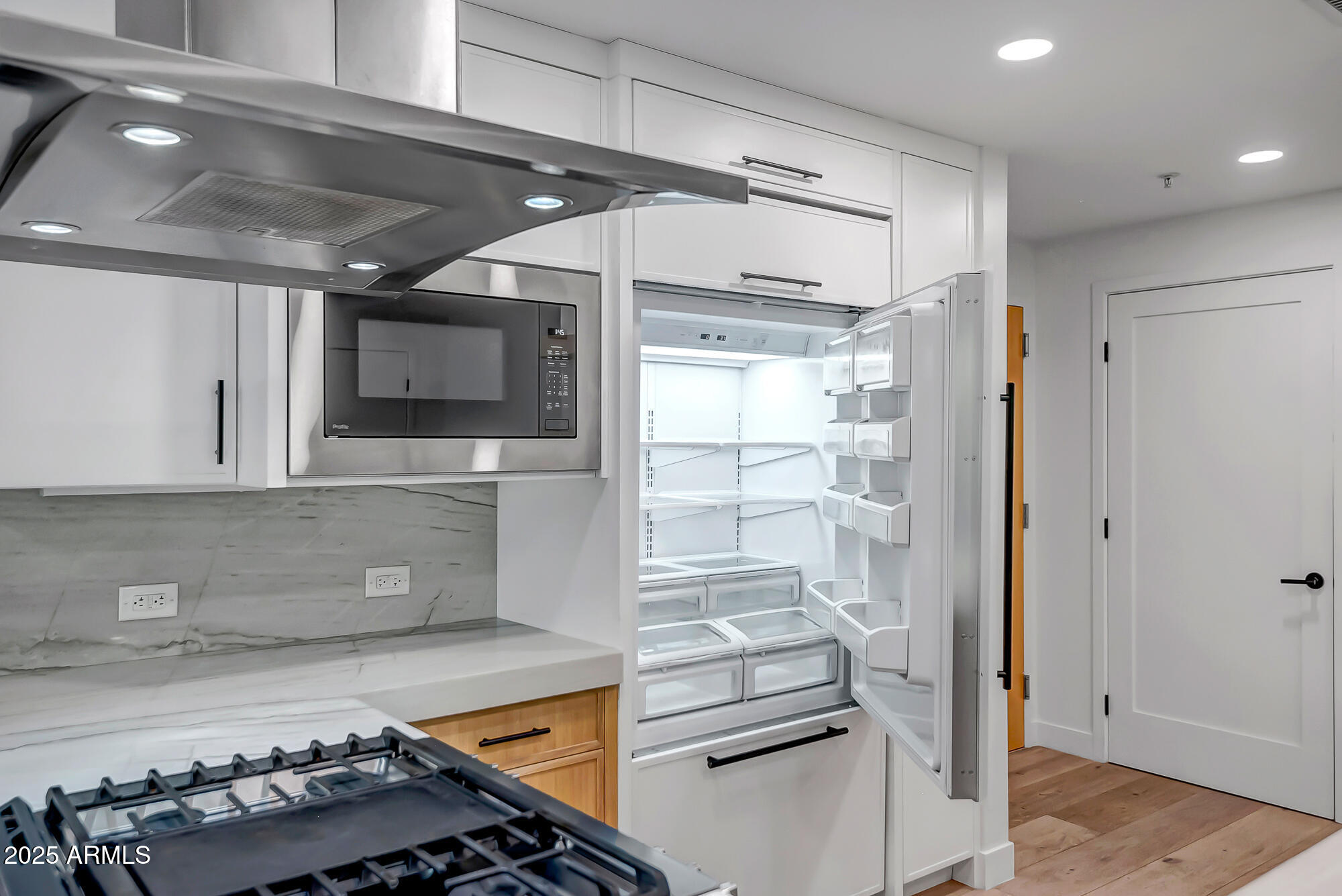 7157 E RANCHO VISTA Drive 2007