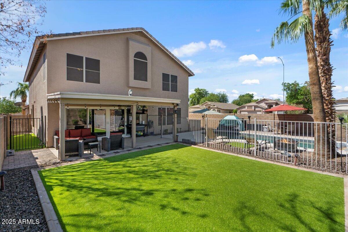 8142 E PLATA Avenue
