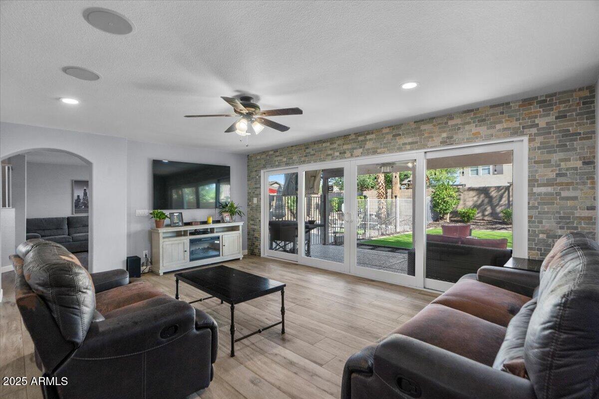 8142 E PLATA Avenue